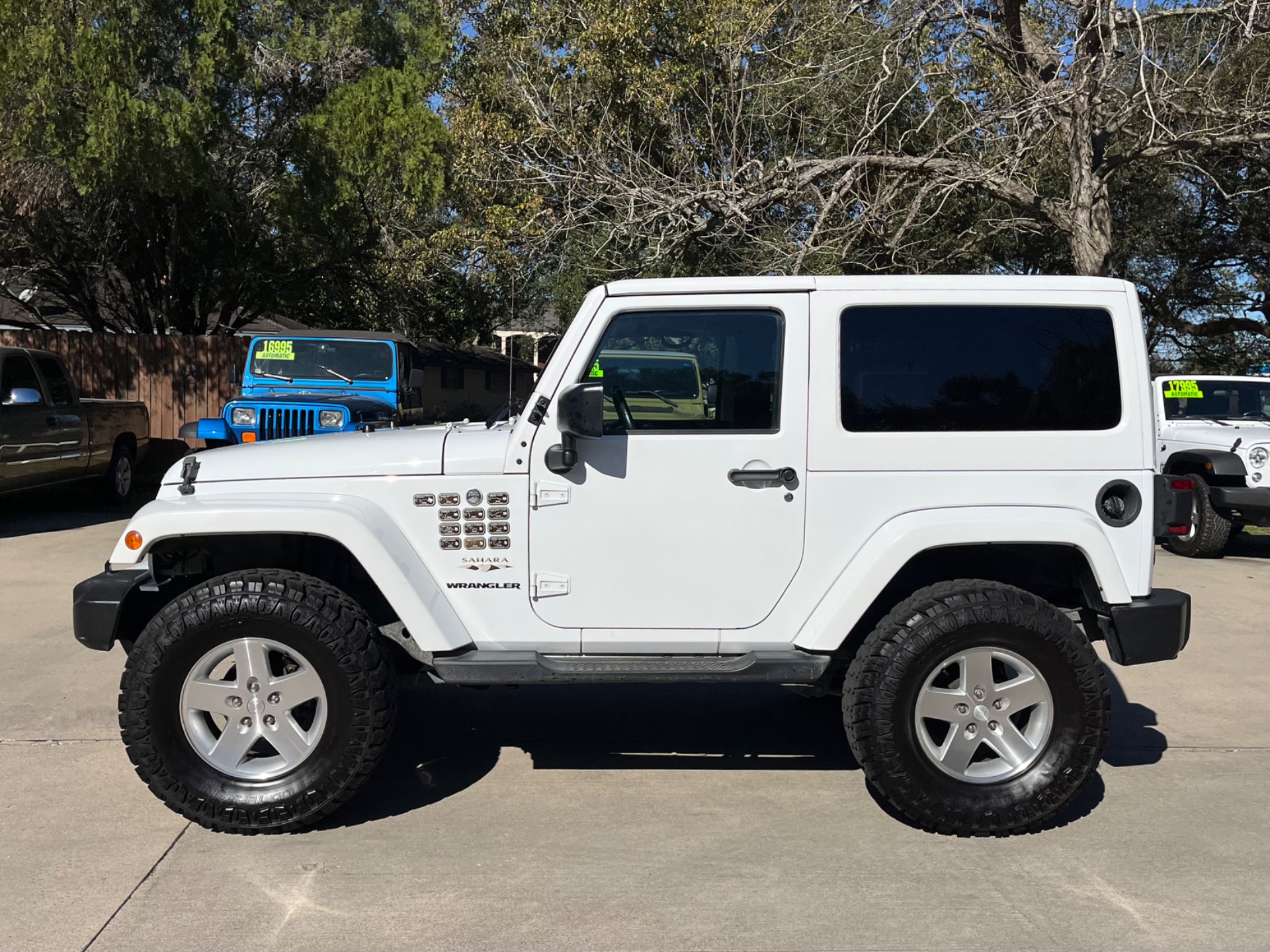 Used-2016-Jeep-Wrangler-Sahara