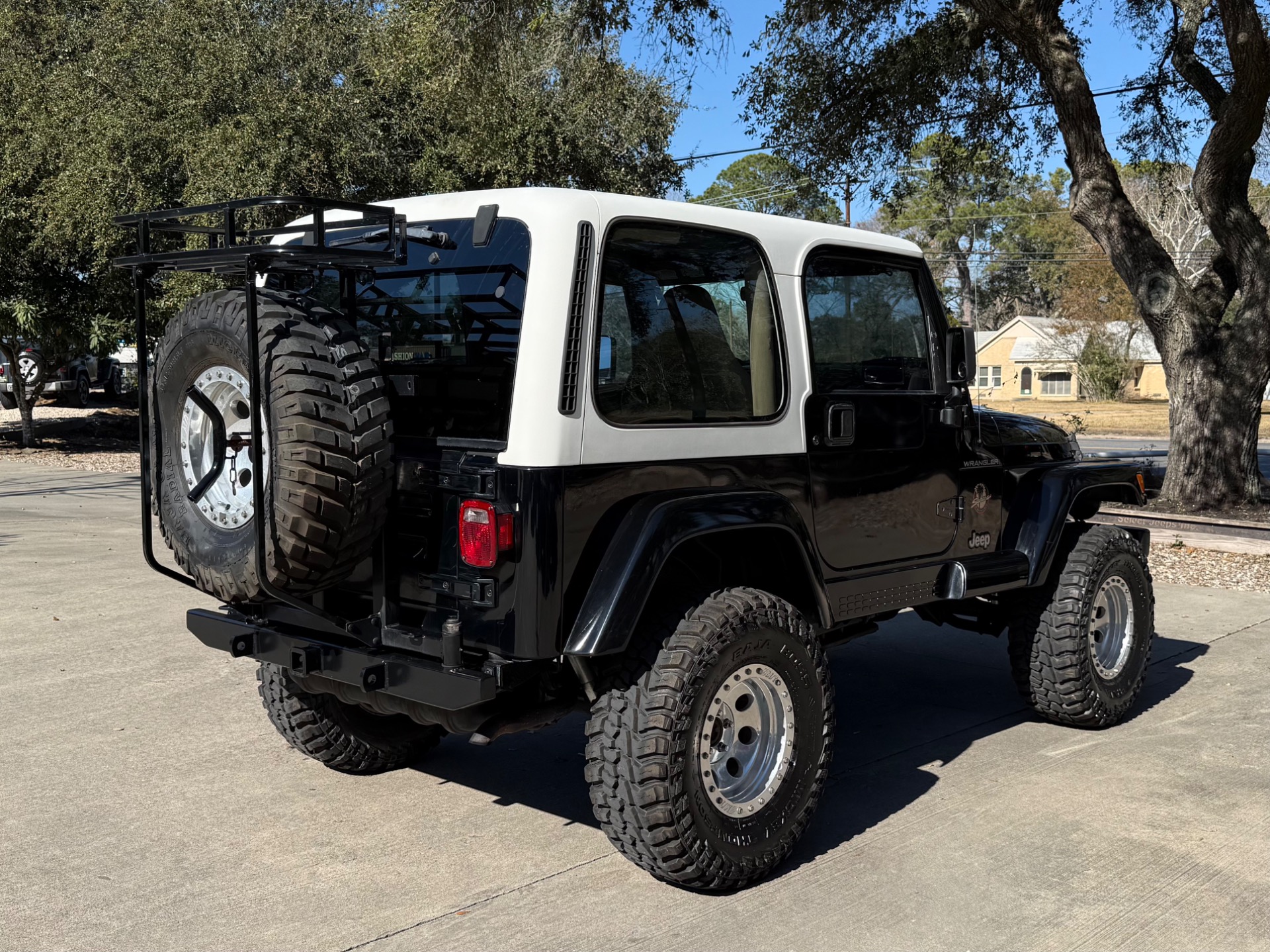 Used-2002-Jeep-Wrangler-Sahara