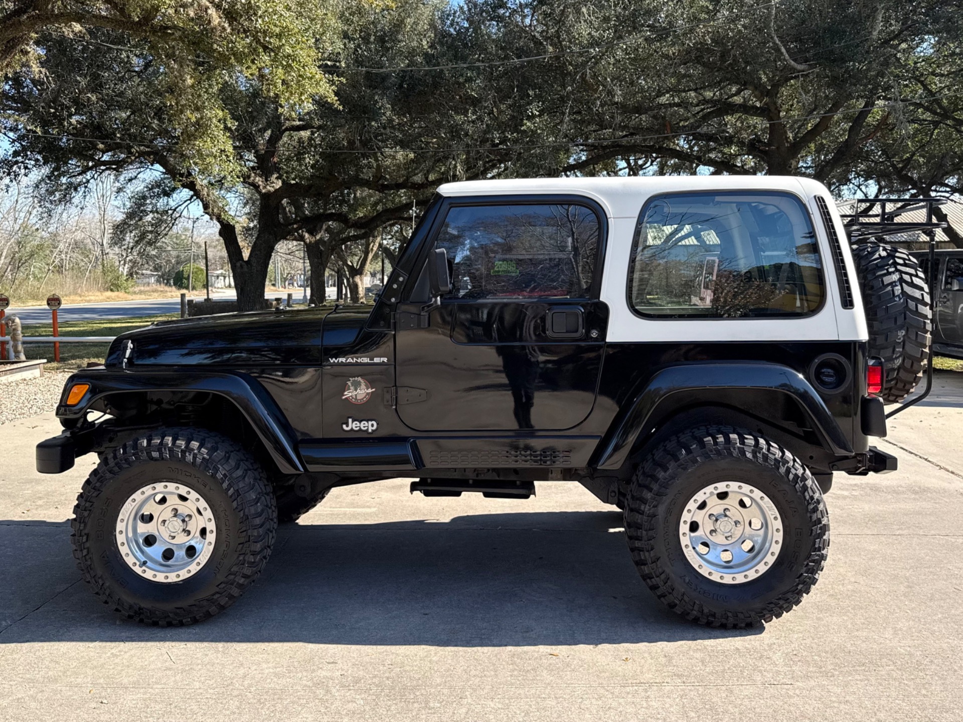 Used-2002-Jeep-Wrangler-Sahara