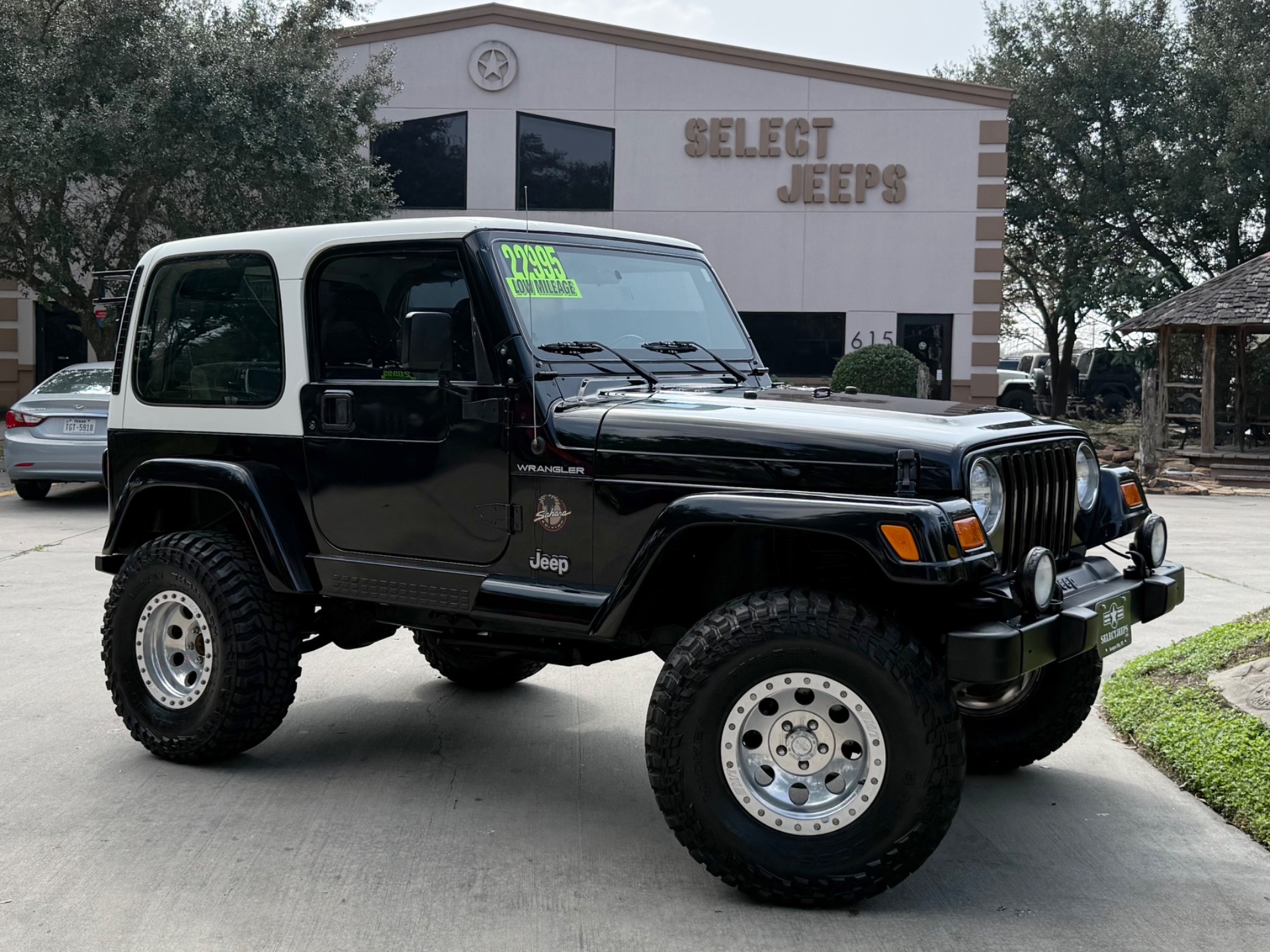 Used-2002-Jeep-Wrangler-Sahara