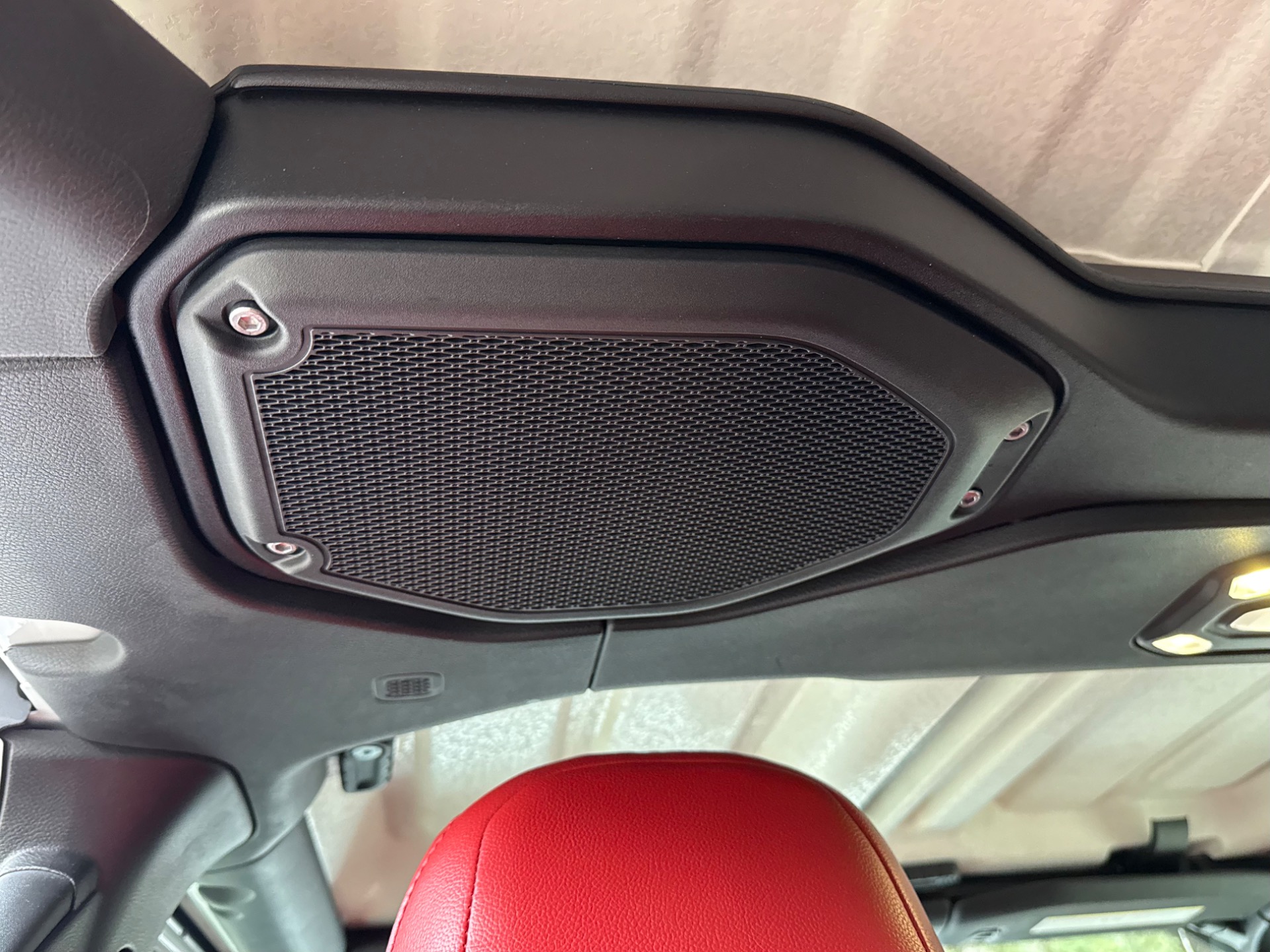 Used-2021-Jeep-Gladiator-Sport-S