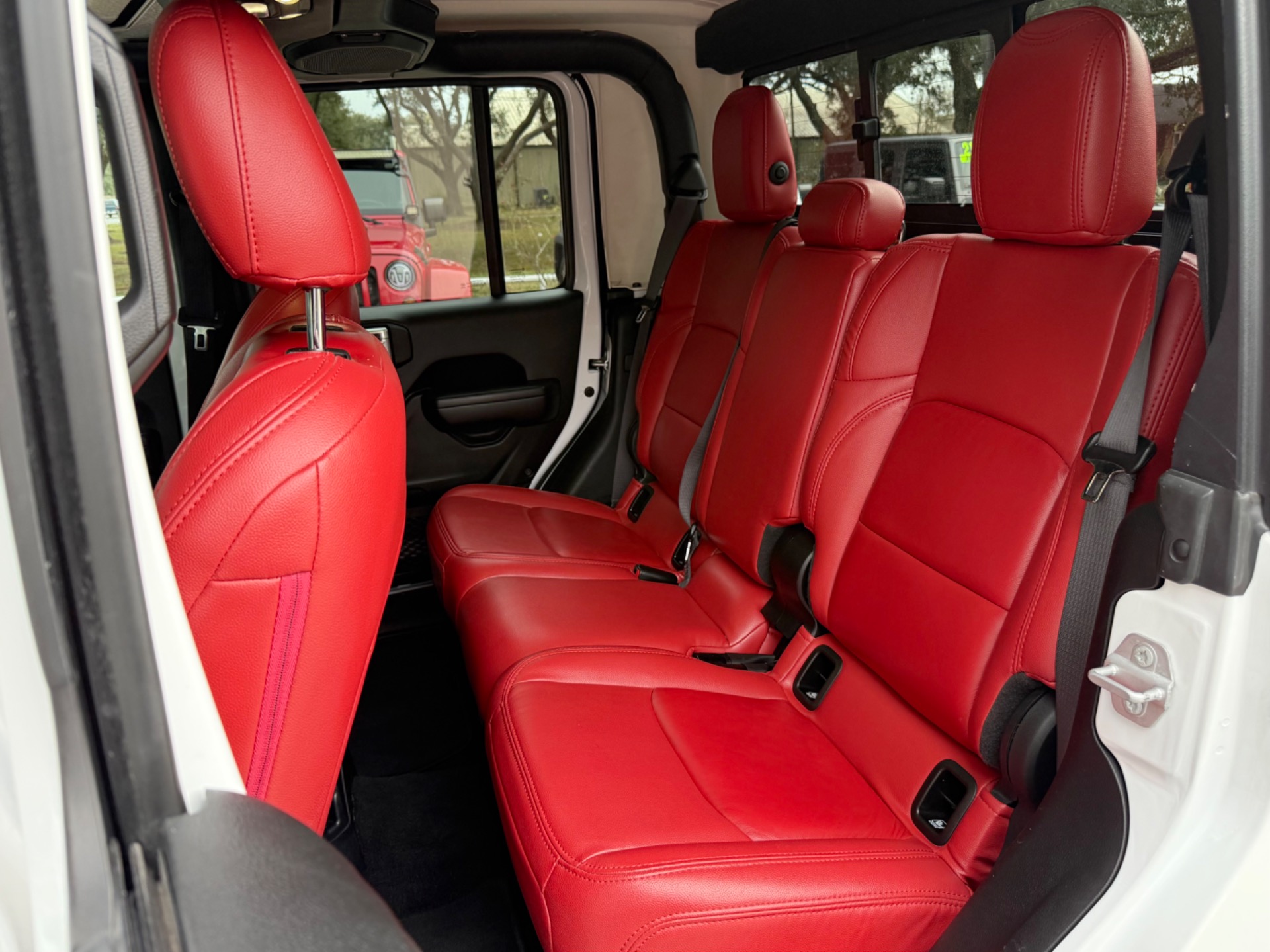 Used-2021-Jeep-Gladiator-Sport-S