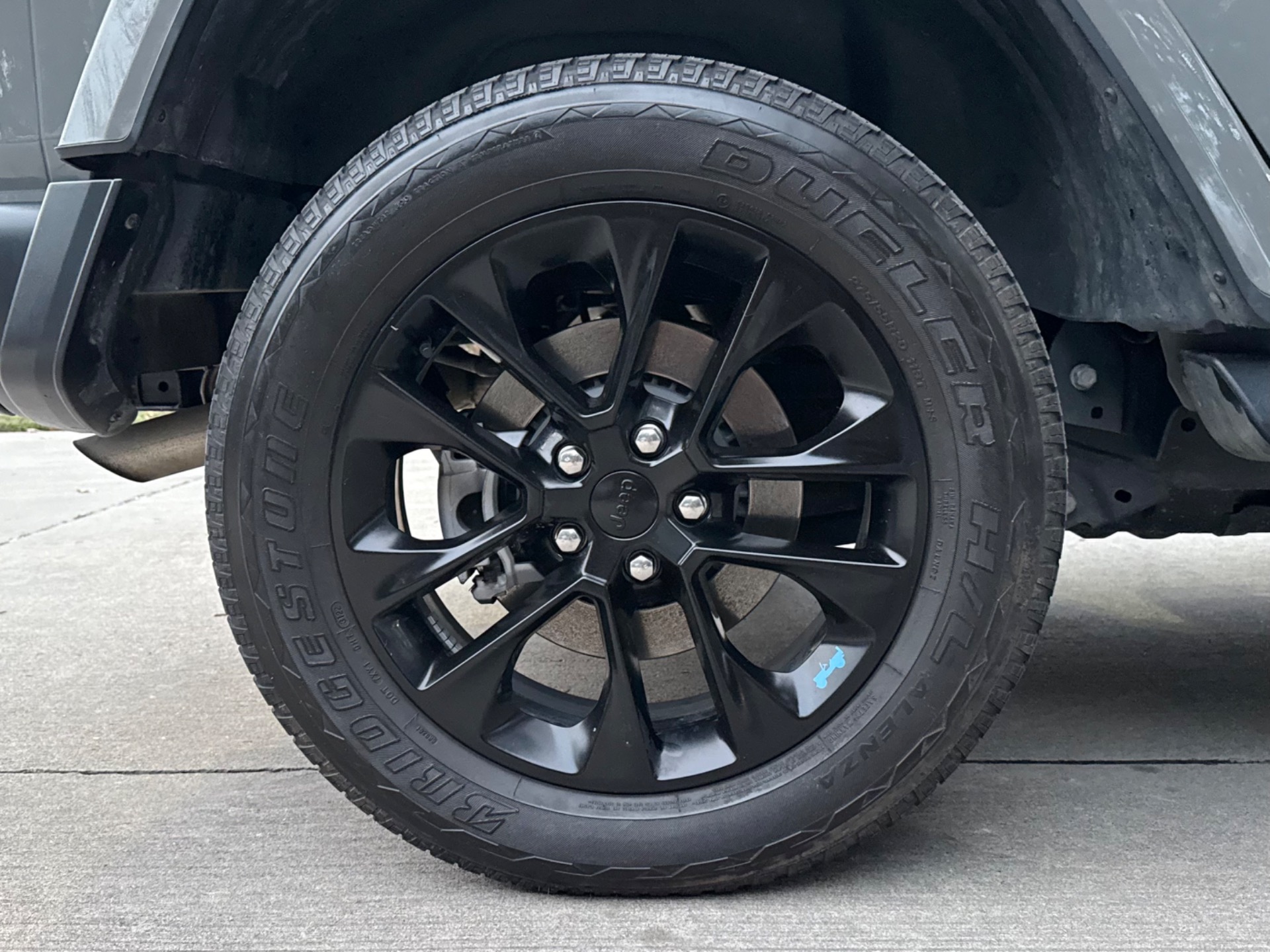 Used-2023-Jeep-Wrangler-Sahara-4xe