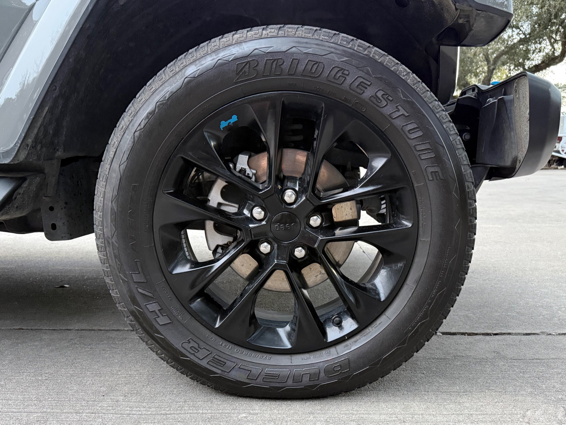 Used-2023-Jeep-Wrangler-Sahara-4xe