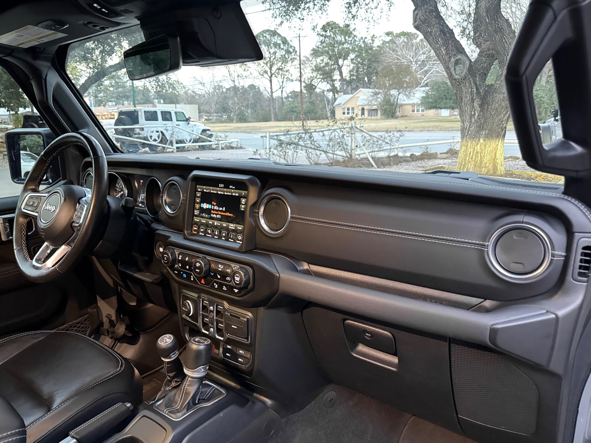 Used-2023-Jeep-Wrangler-Sahara-4xe