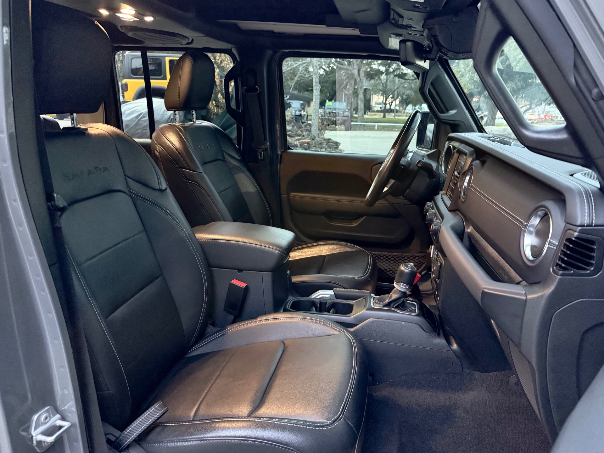 Used-2023-Jeep-Wrangler-Sahara-4xe