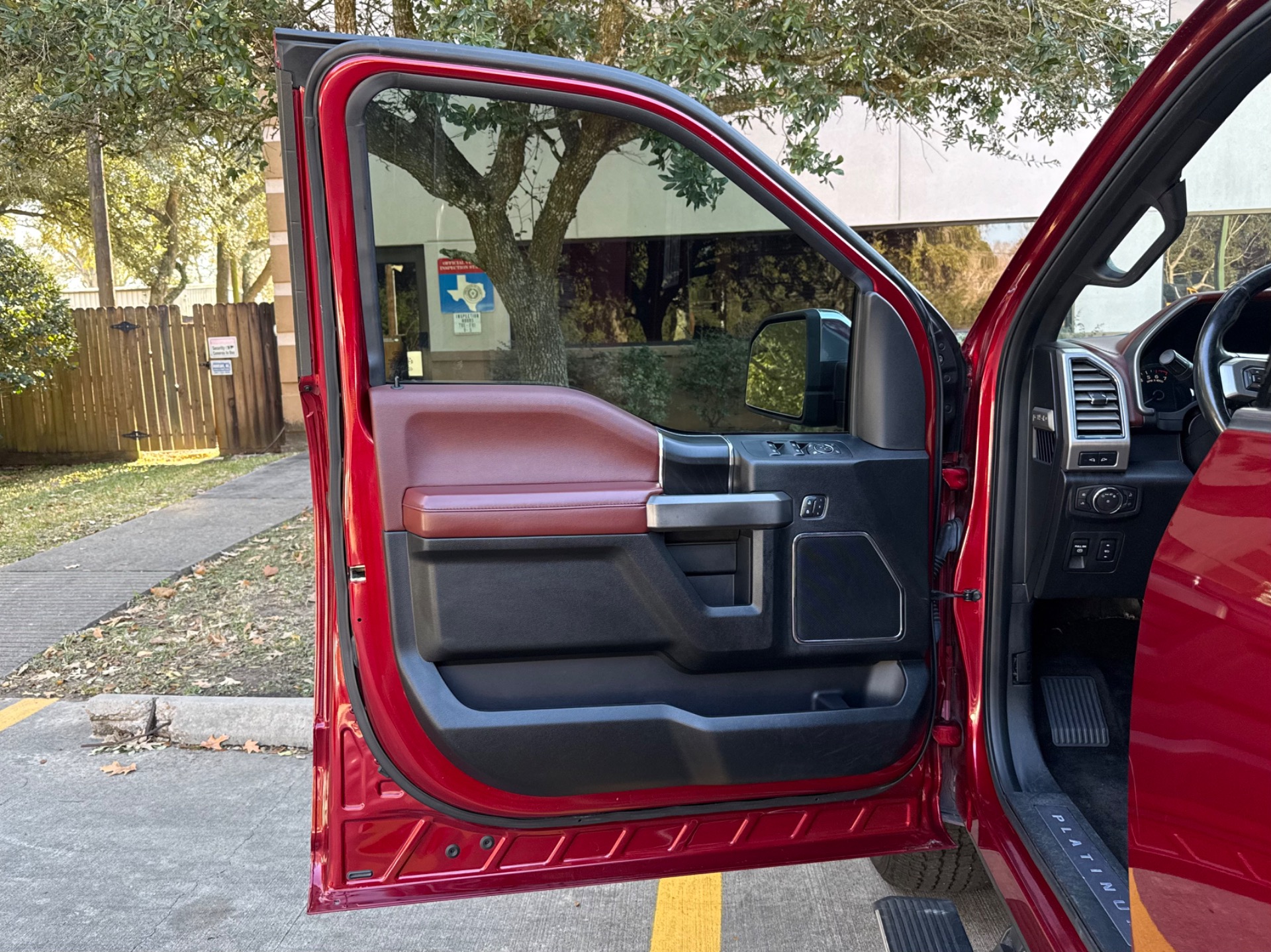 Used-2018-Ford-F-150-Platinum