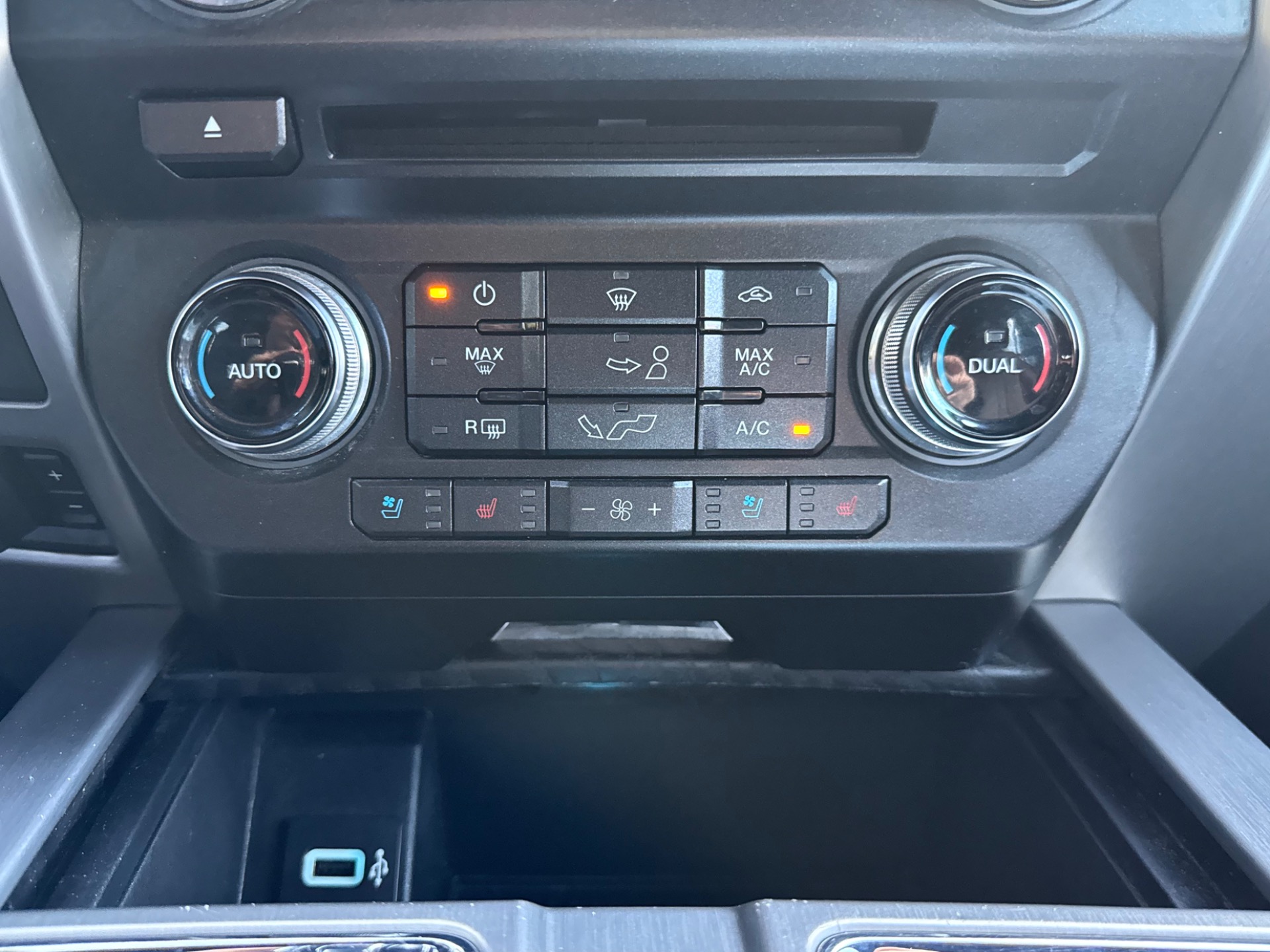 Used-2018-Ford-F-150-Platinum