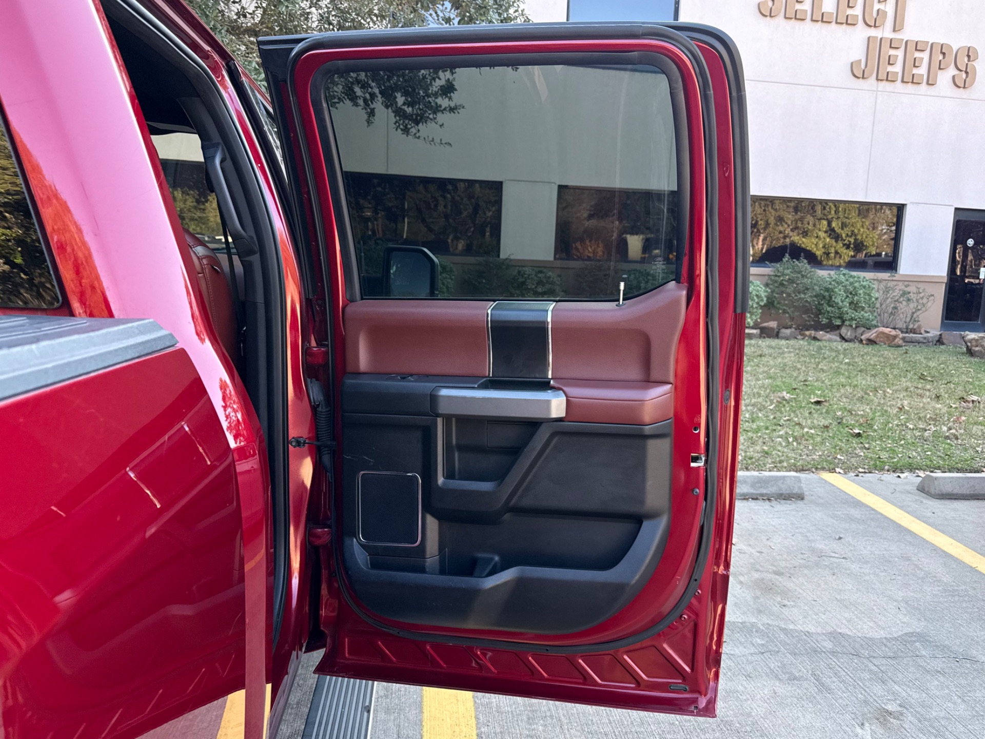 Used-2018-Ford-F-150-Platinum