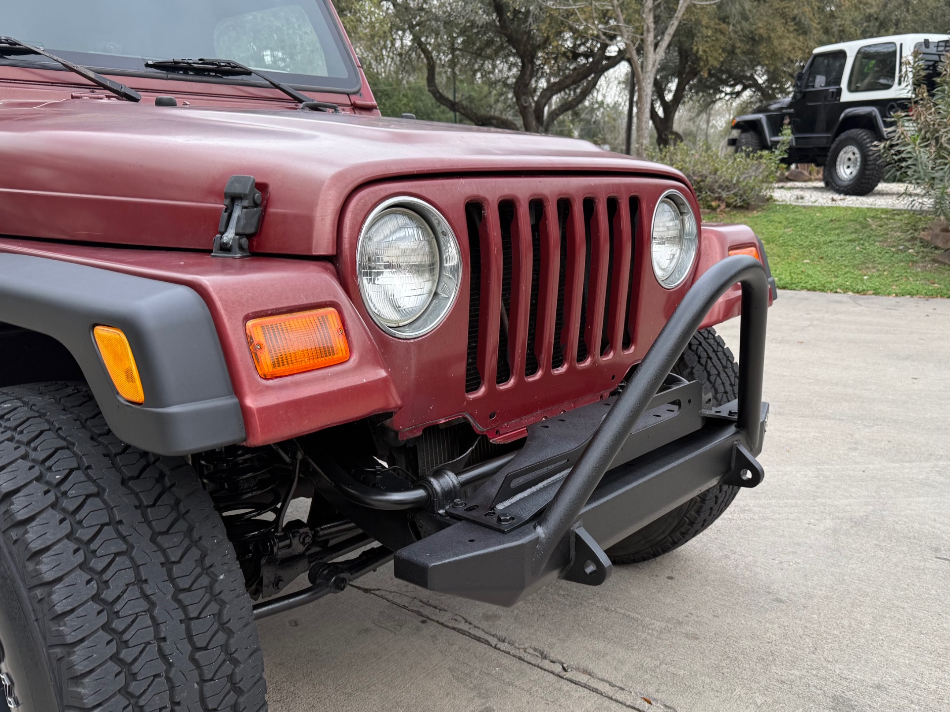 Used-2000-Jeep-Wrangler-Sport