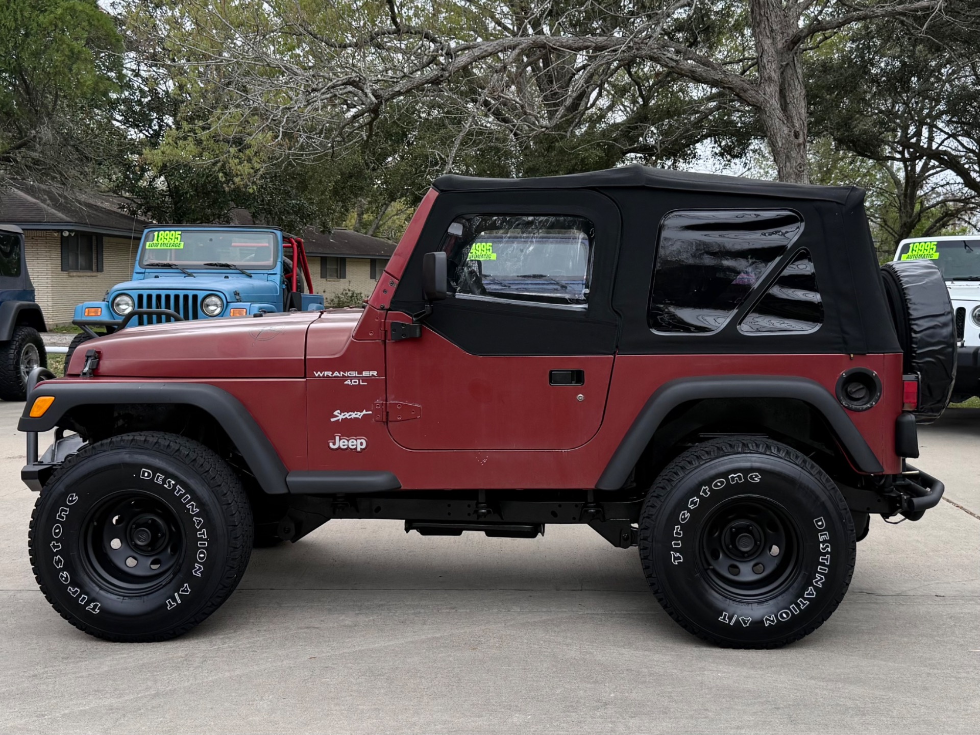Used-2000-Jeep-Wrangler-Sport