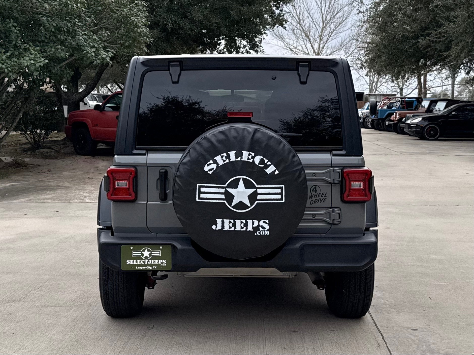 Used-2021-Jeep-Wrangler-Unlimited-Willys