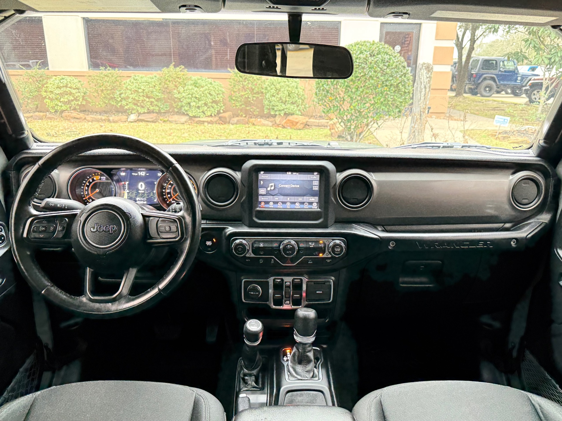 Used-2021-Jeep-Wrangler-Unlimited-Willys