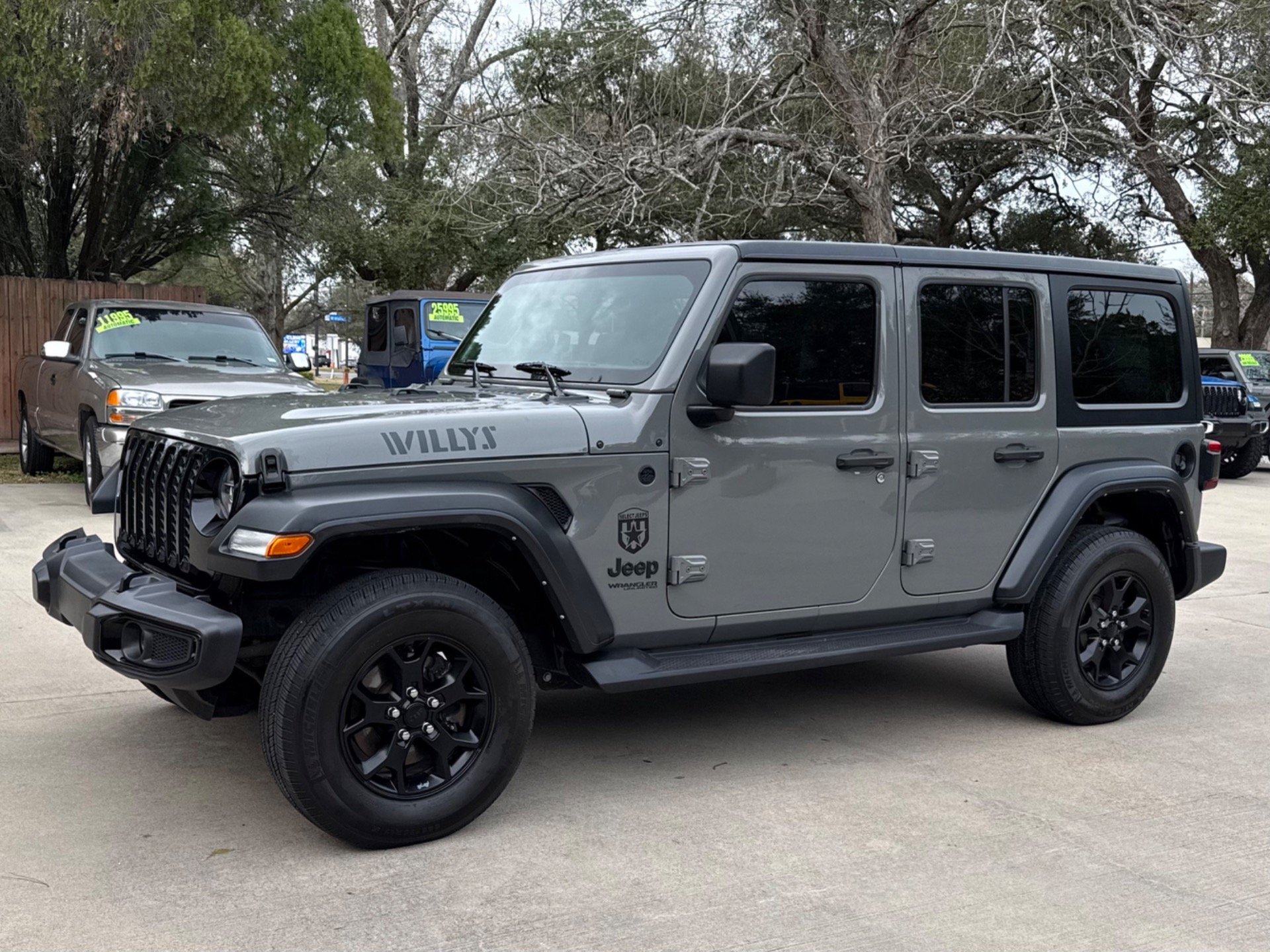 Used-2021-Jeep-Wrangler-Unlimited-Willys