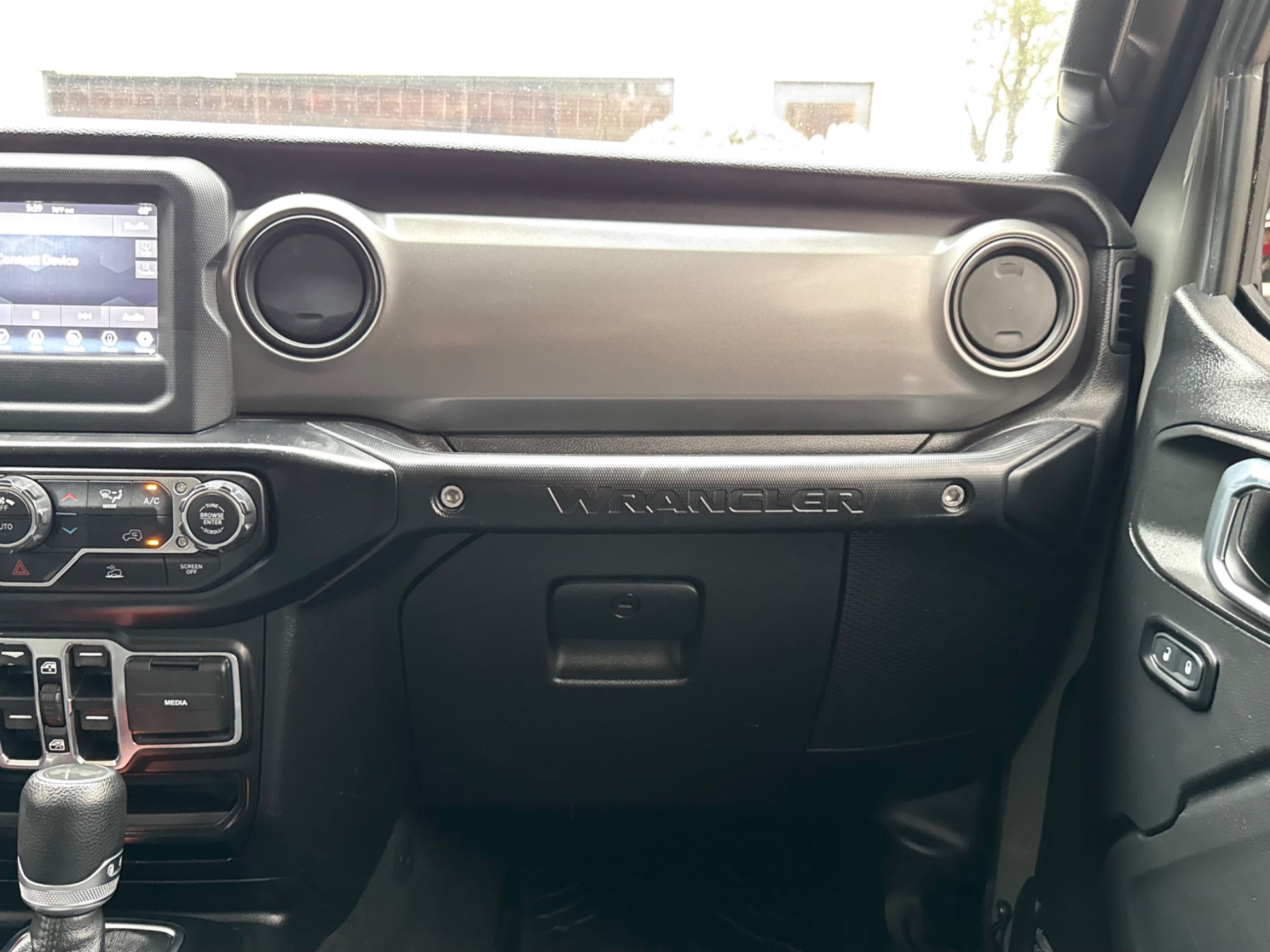 Used-2021-Jeep-Wrangler-Unlimited-Willys