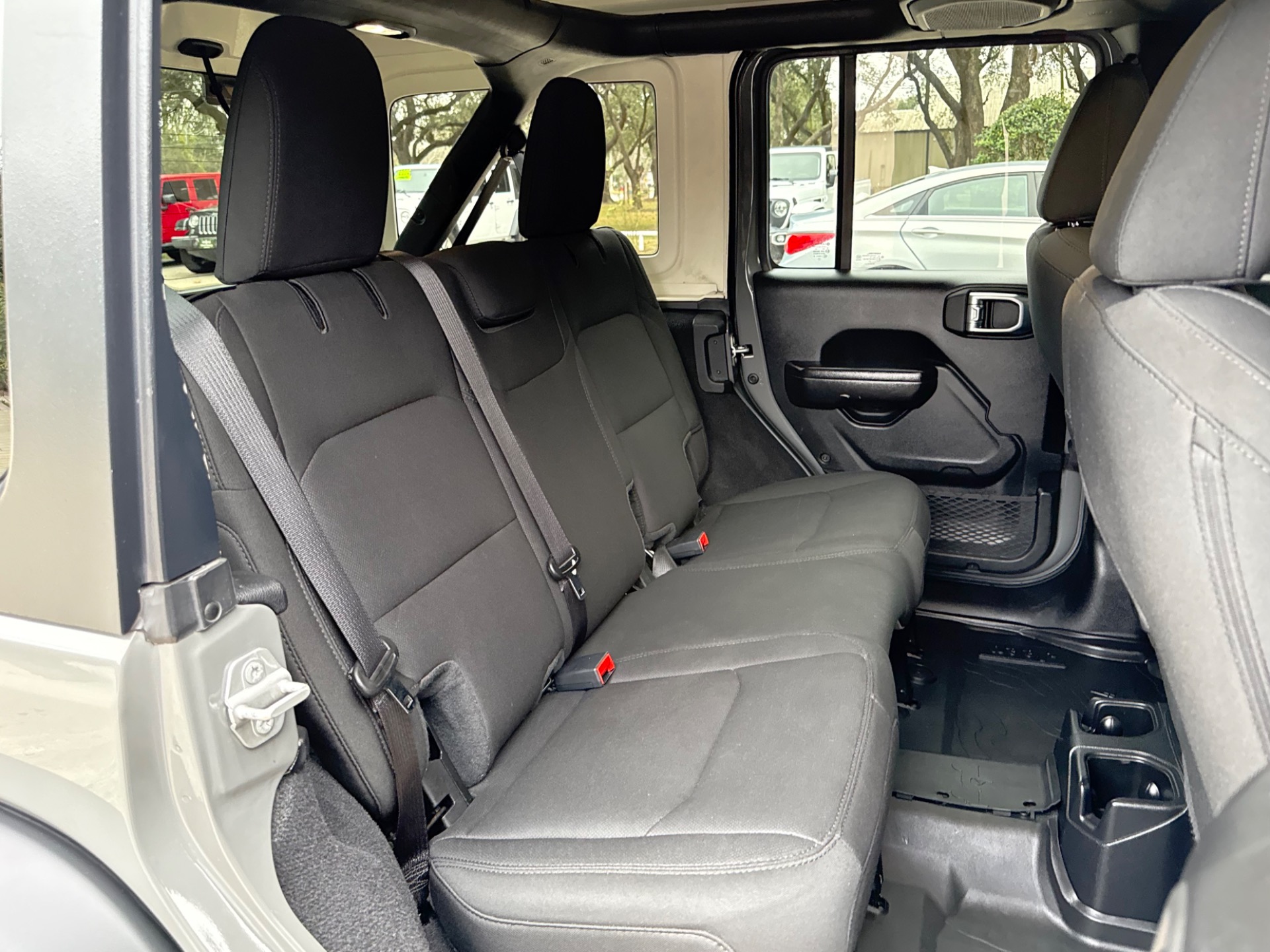 Used-2021-Jeep-Wrangler-Unlimited-Willys