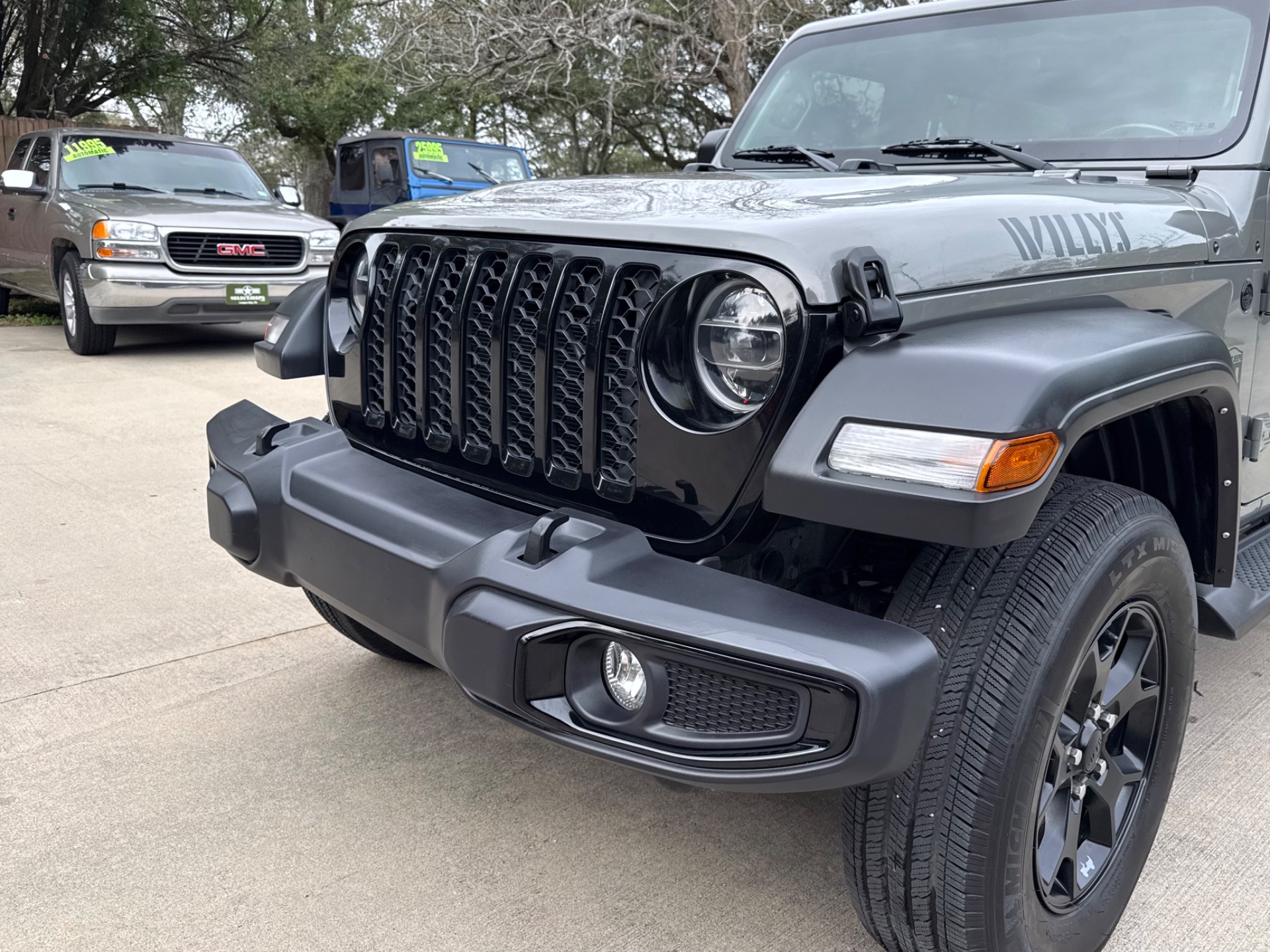 Used-2021-Jeep-Wrangler-Unlimited-Willys