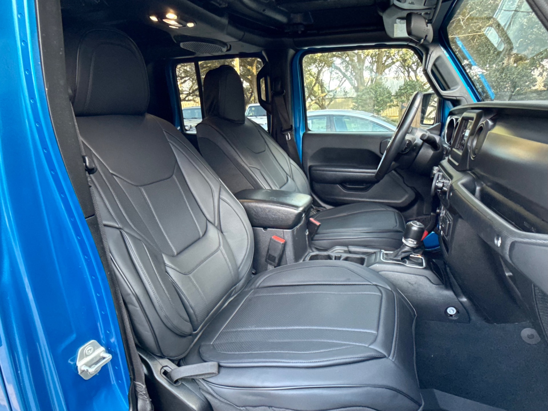Used-2023-Jeep-Gladiator-Sport-S