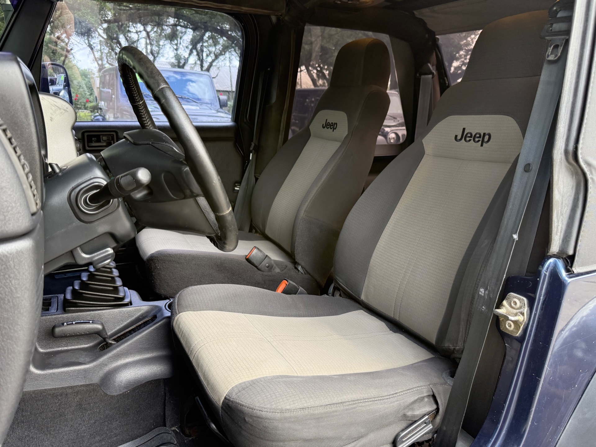 Used-2004-Jeep-Wrangler-Rocky-Mountain-Edition