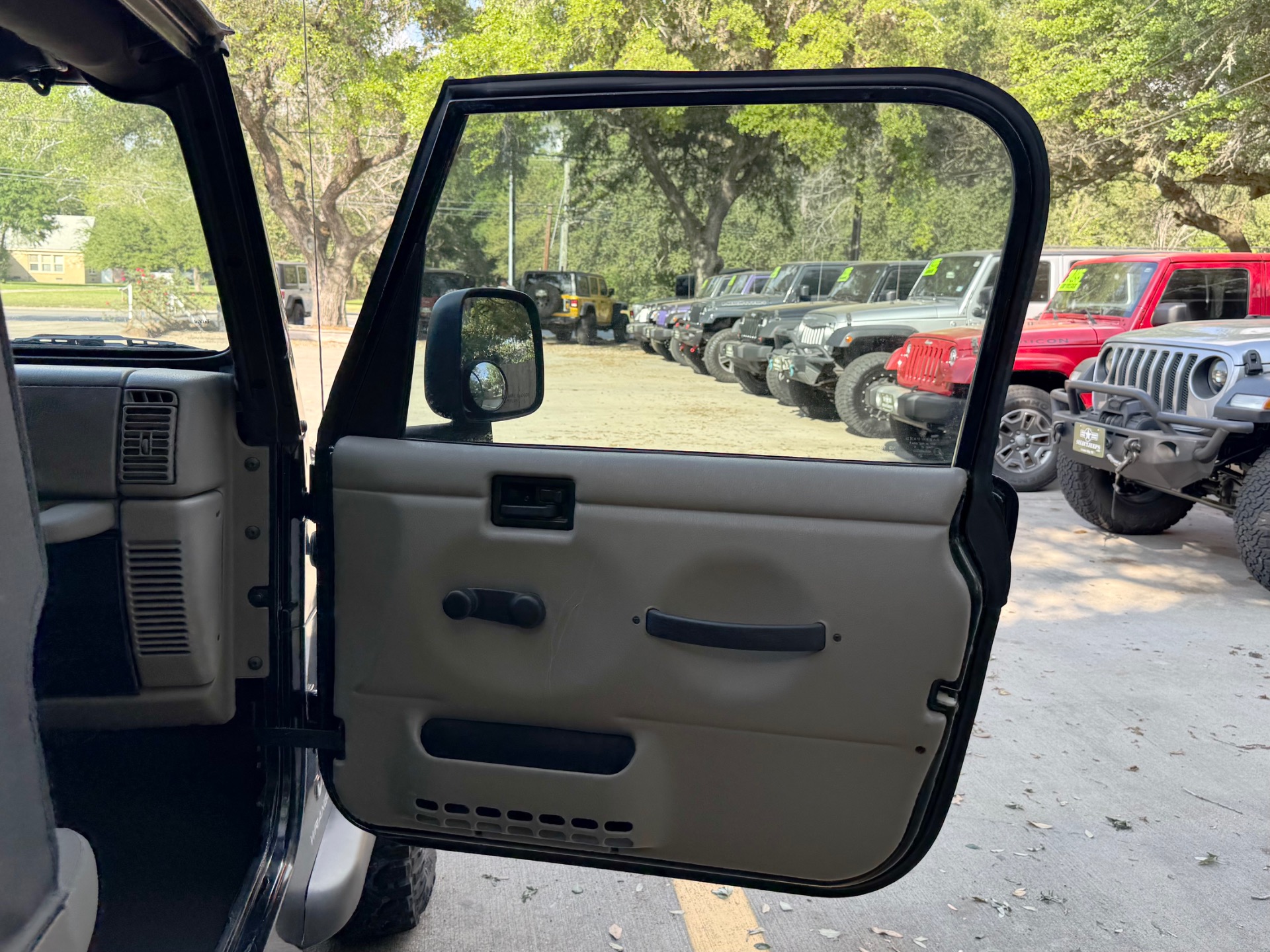 Used-2006-Jeep-Wrangler-X