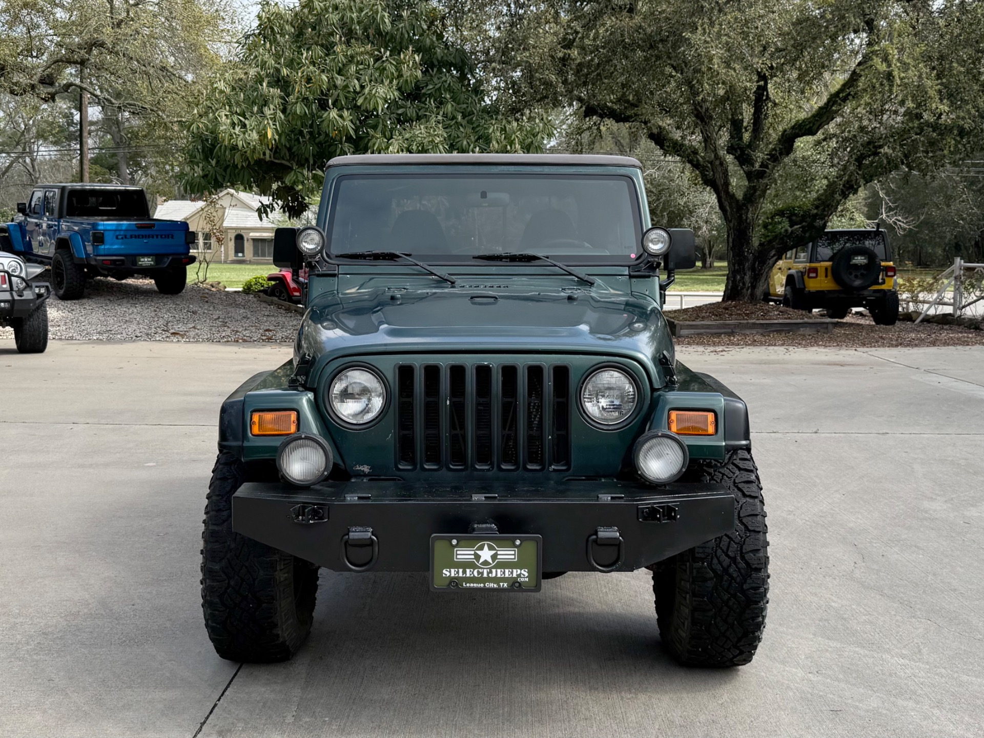 Used-2000-Jeep-Wrangler-Sport