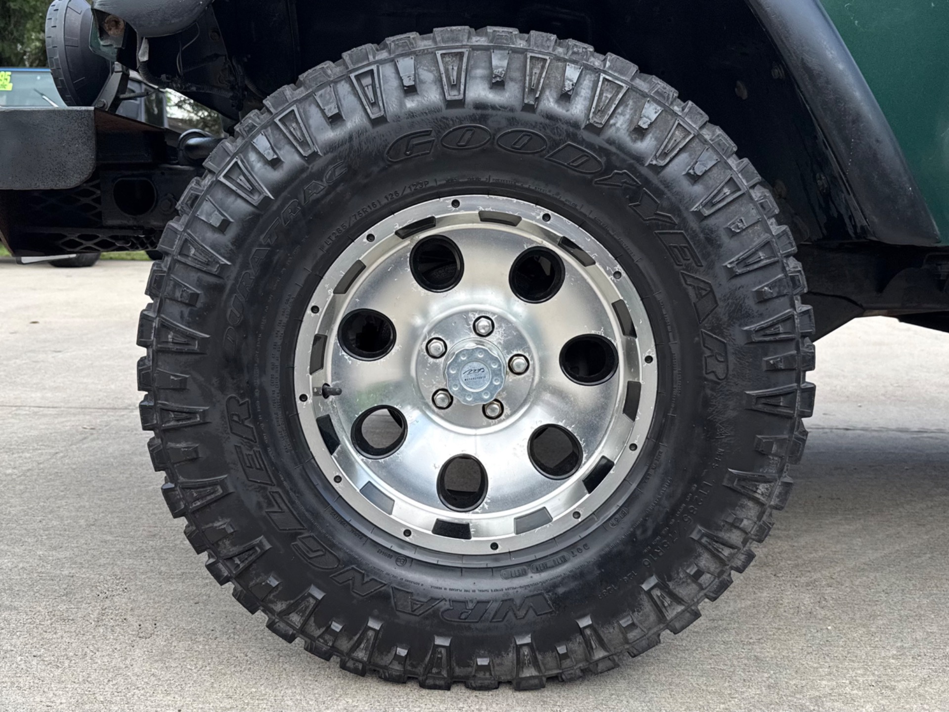 Used-2000-Jeep-Wrangler-Sport