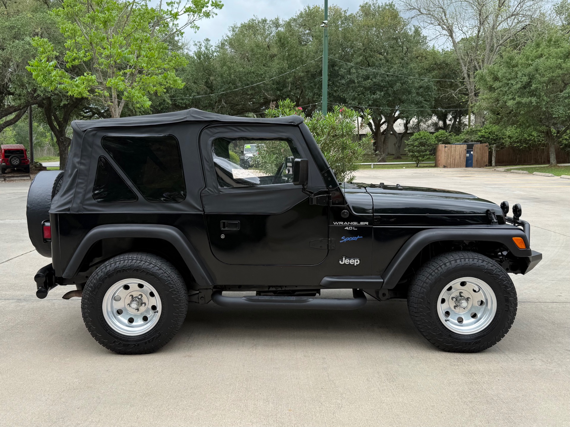 Used-1997-Jeep-Wrangler-Sport