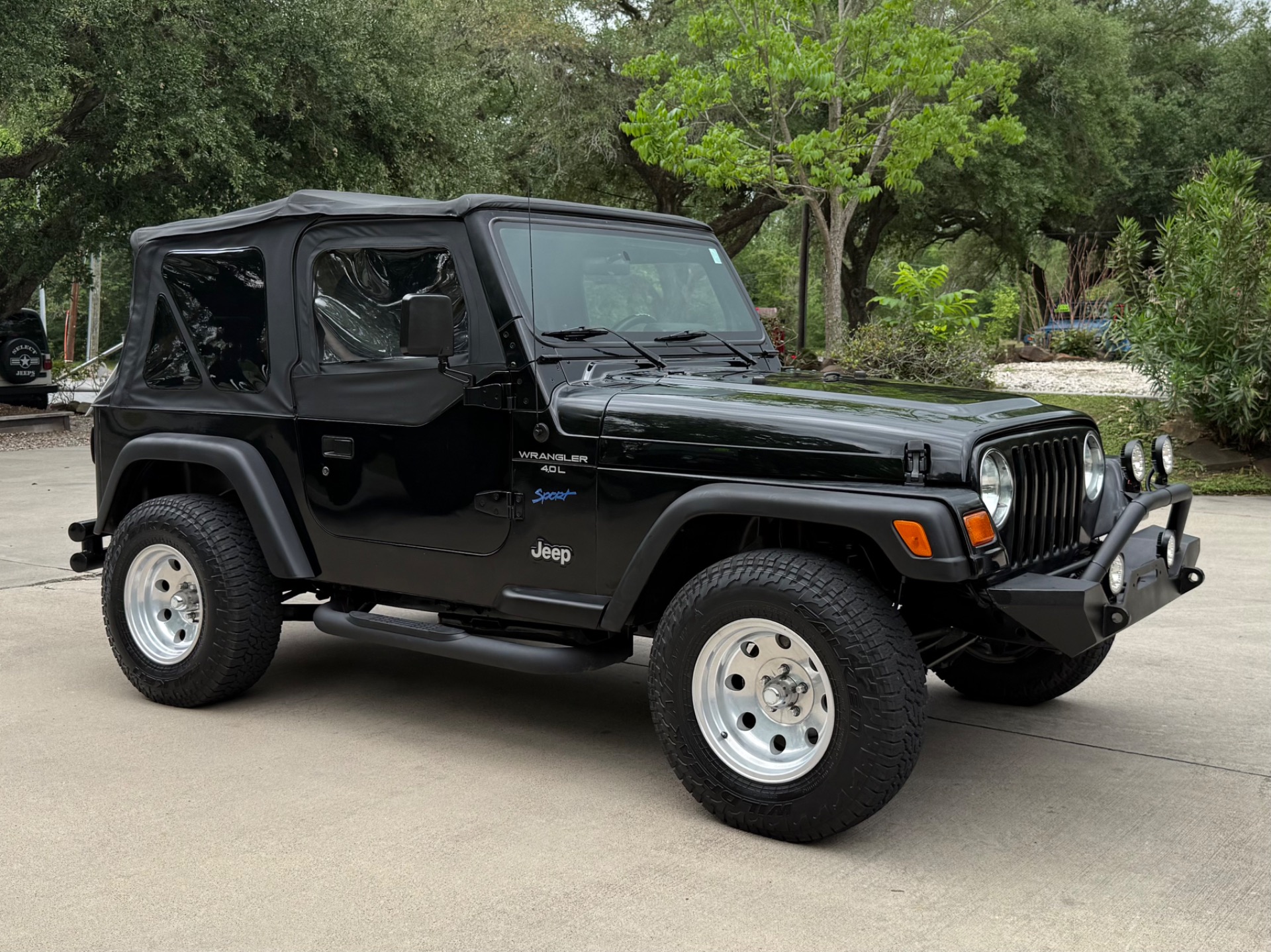 Used-1997-Jeep-Wrangler-Sport
