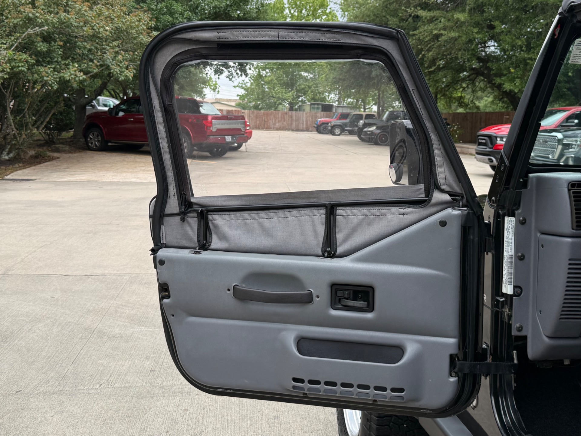 Used-1997-Jeep-Wrangler-Sport