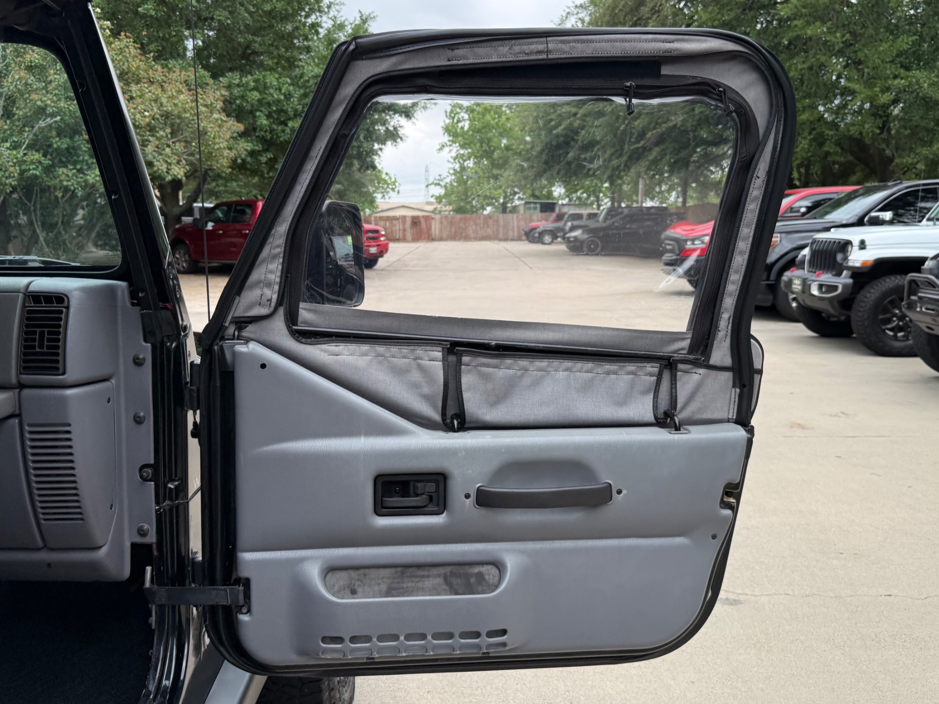 Used-1997-Jeep-Wrangler-Sport