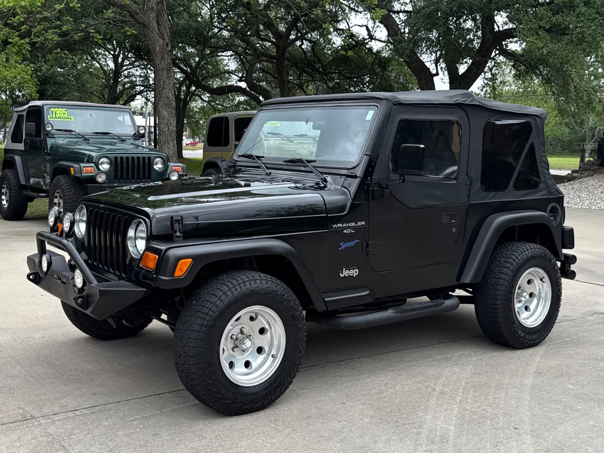 Used-1997-Jeep-Wrangler-Sport