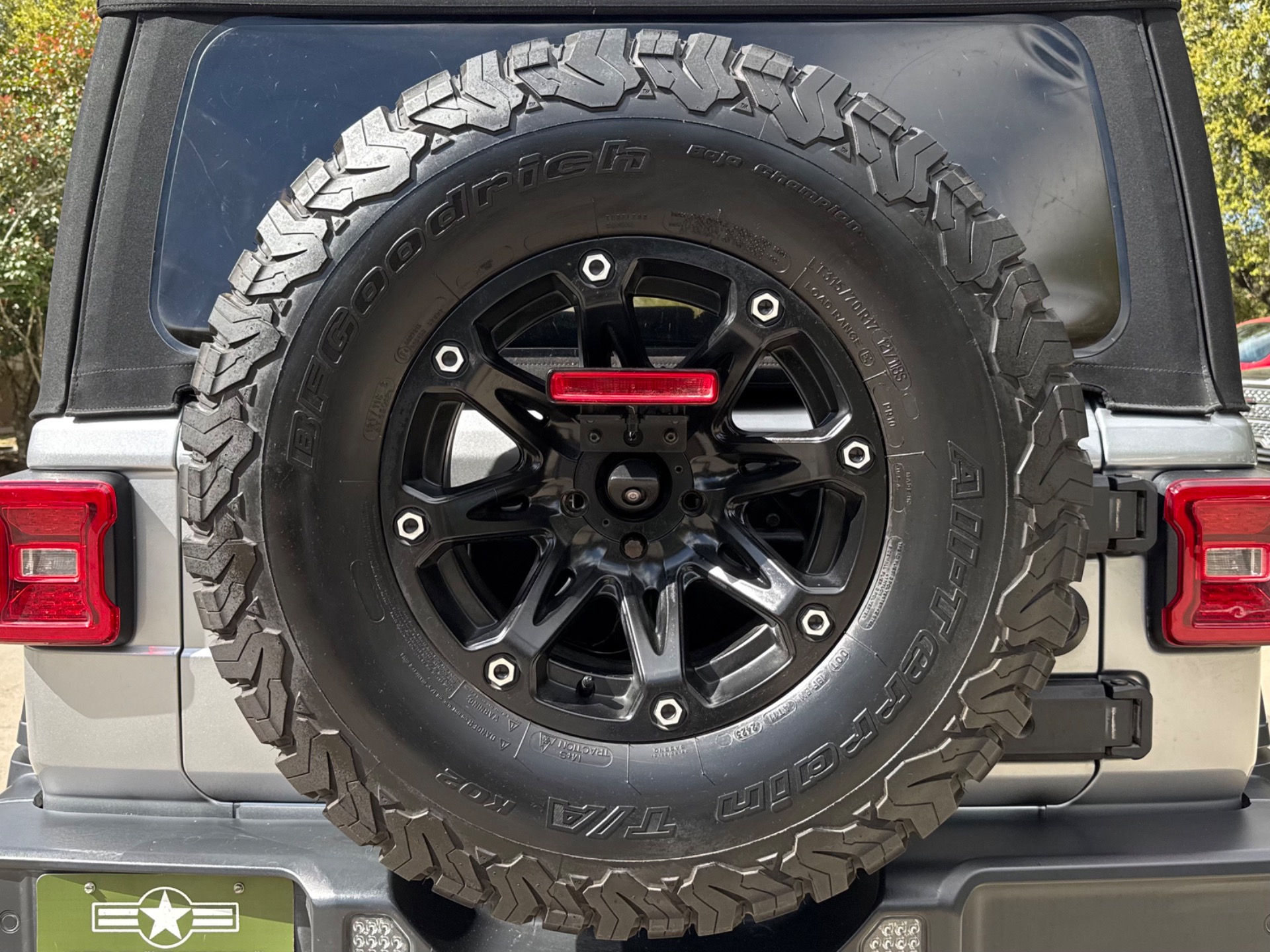 Used-2018-Jeep-Wrangler-Unlimited-Sport