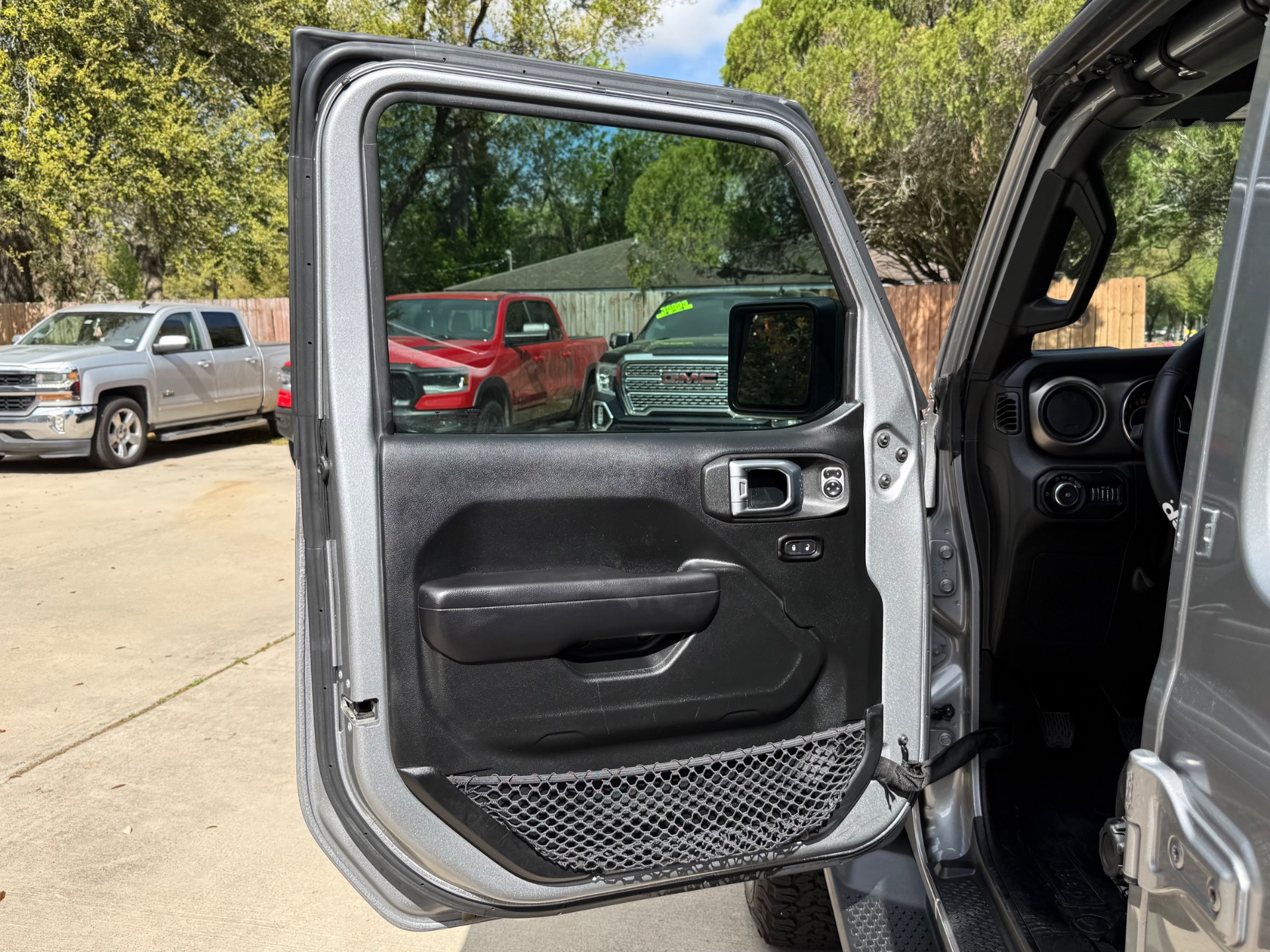 Used-2018-Jeep-Wrangler-Unlimited-Sport
