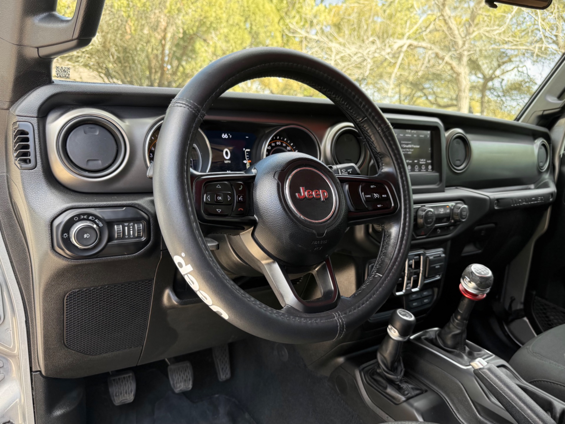 Used-2018-Jeep-Wrangler-Unlimited-Sport
