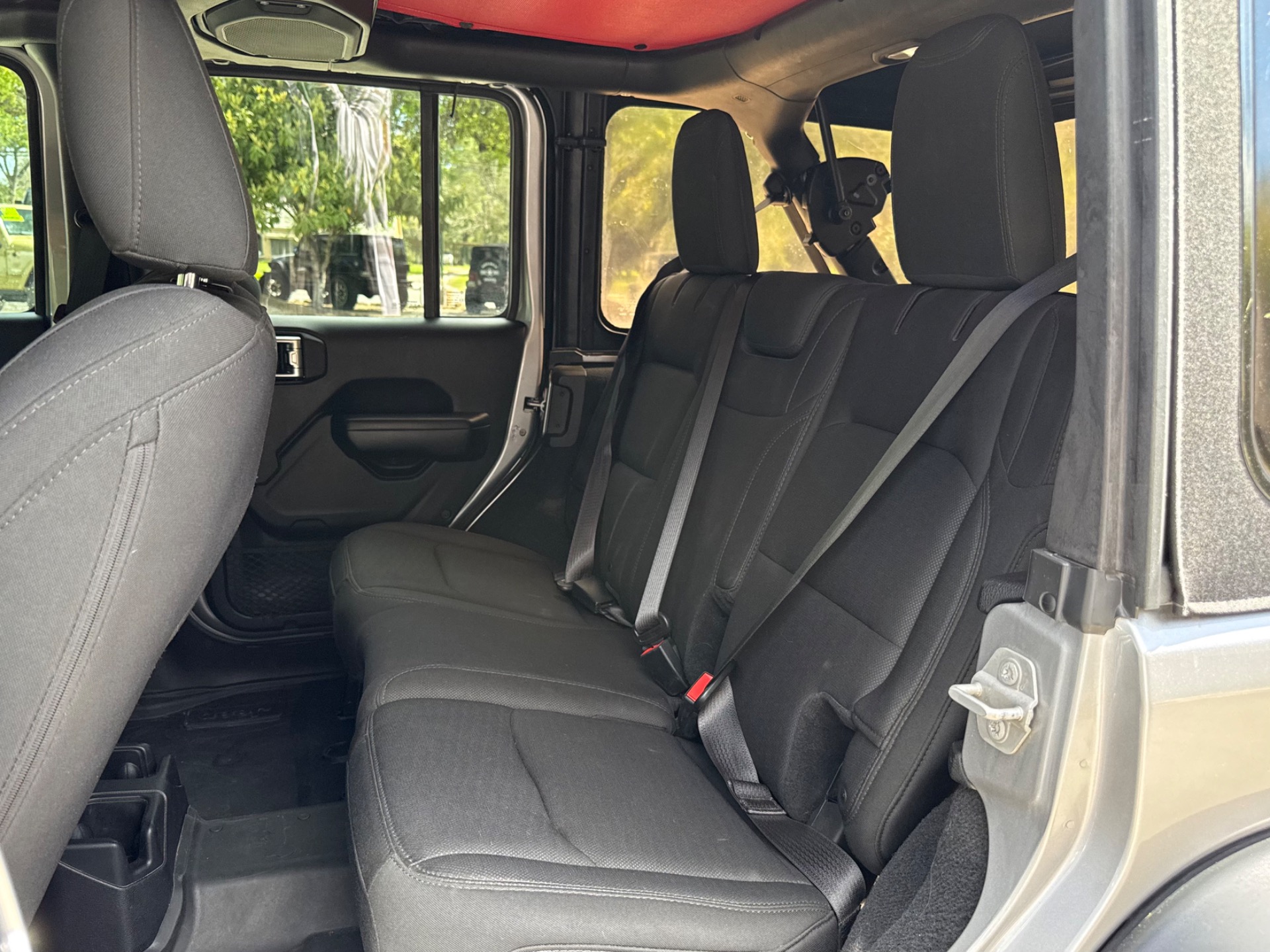 Used-2018-Jeep-Wrangler-Unlimited-Sport