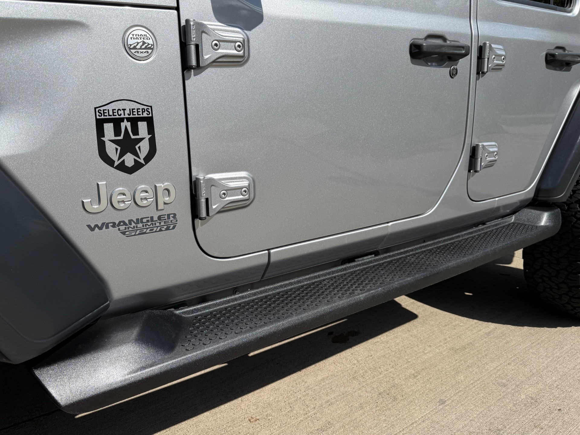 Used-2018-Jeep-Wrangler-Unlimited-Sport