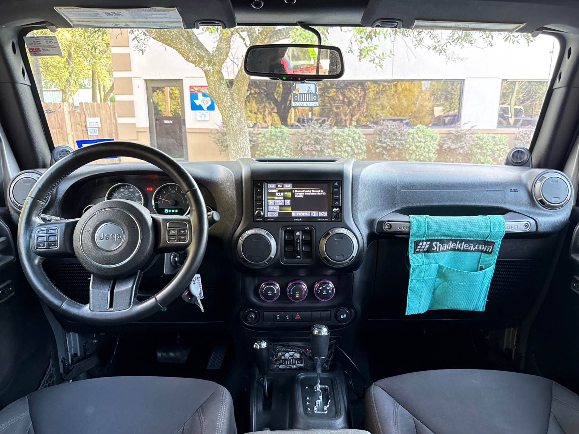 Used-2014-Jeep-Wrangler-Unlimited-Sport