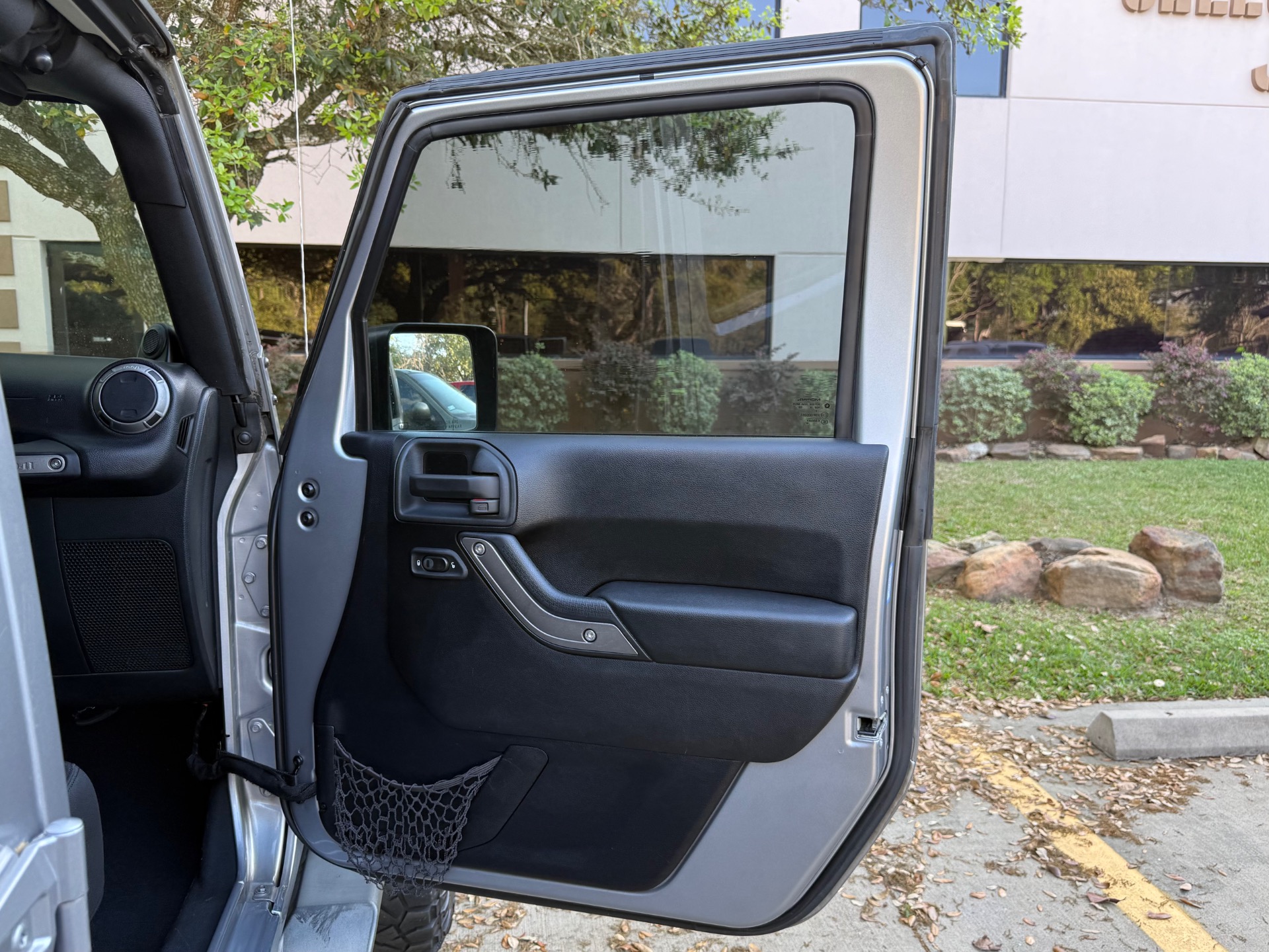 Used-2014-Jeep-Wrangler-Unlimited-Sport