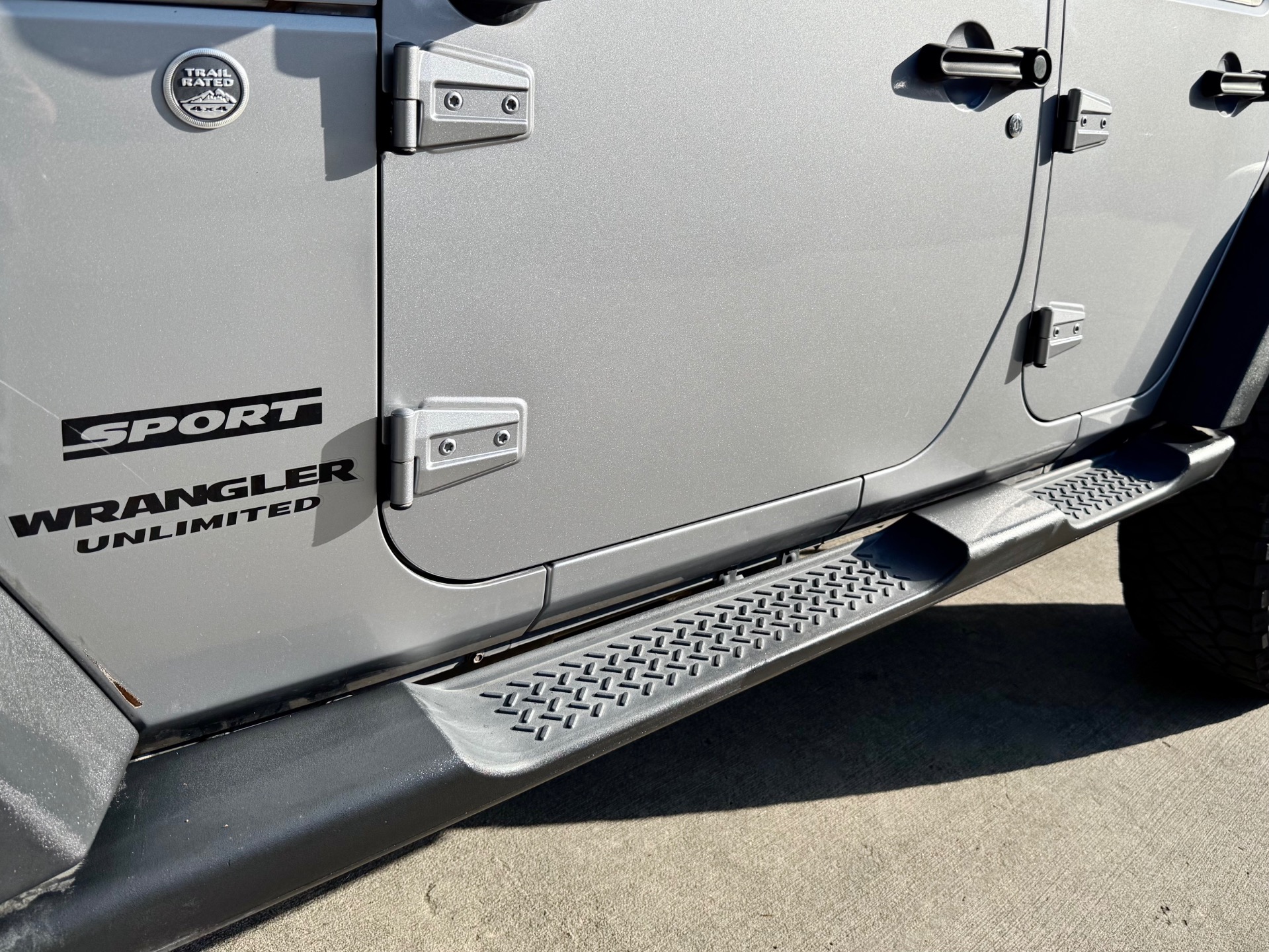 Used-2014-Jeep-Wrangler-Unlimited-Sport