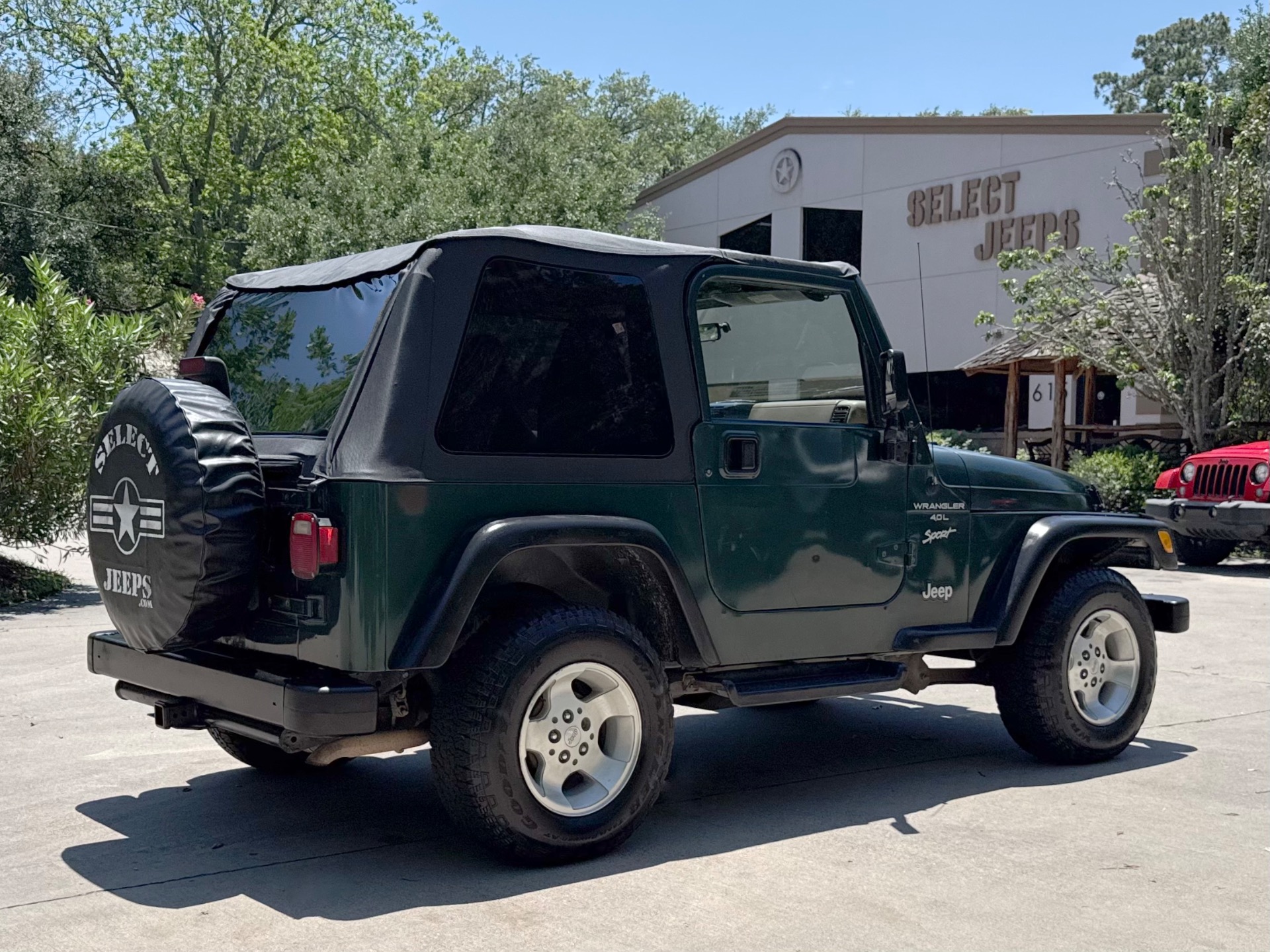 Used-2000-Jeep-Wrangler-Sport