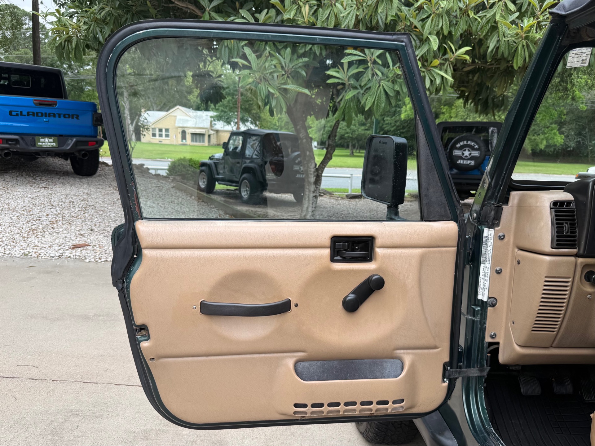 Used-2000-Jeep-Wrangler-Sport