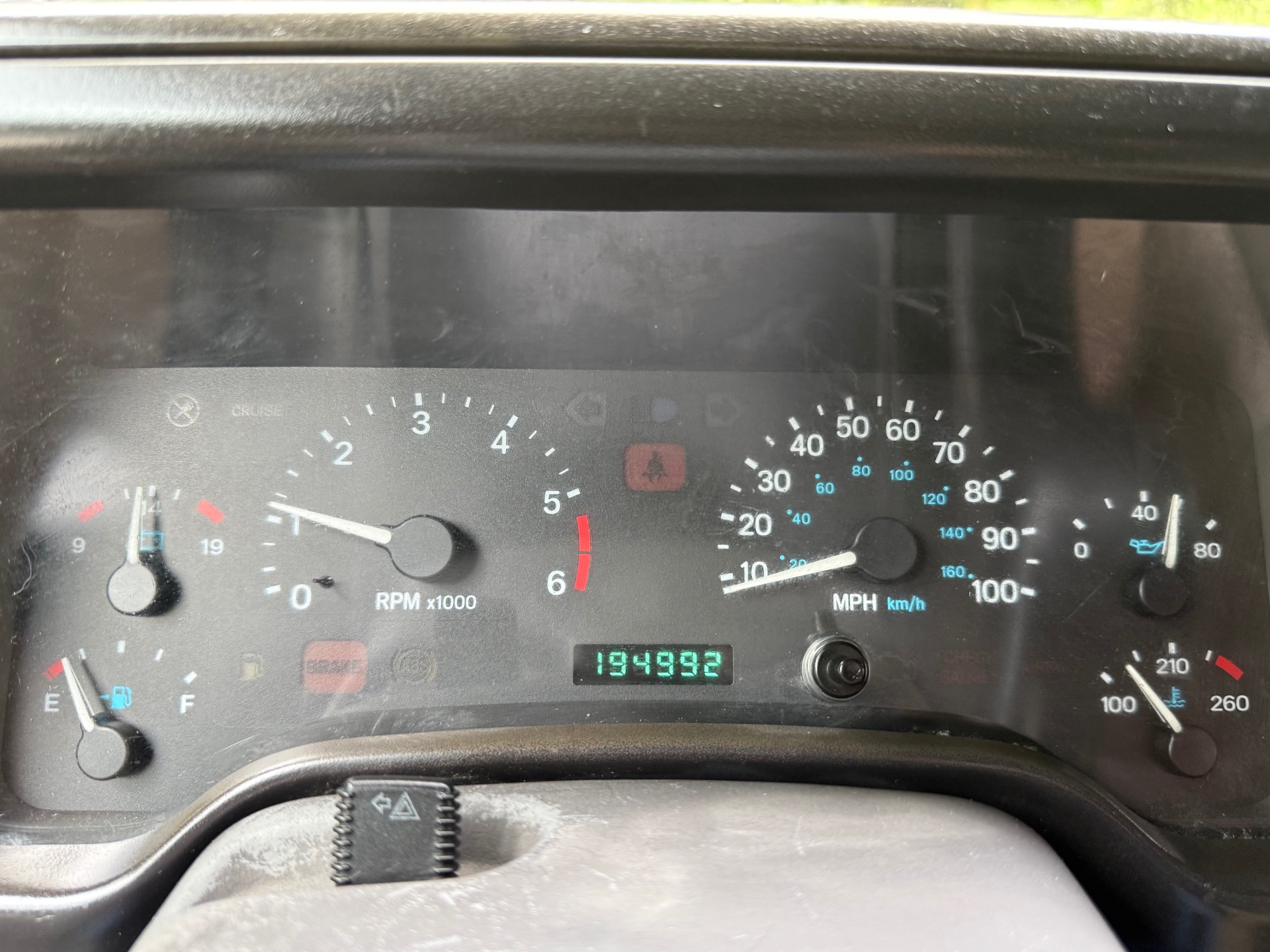 Used-2000-Jeep-Wrangler-Sport
