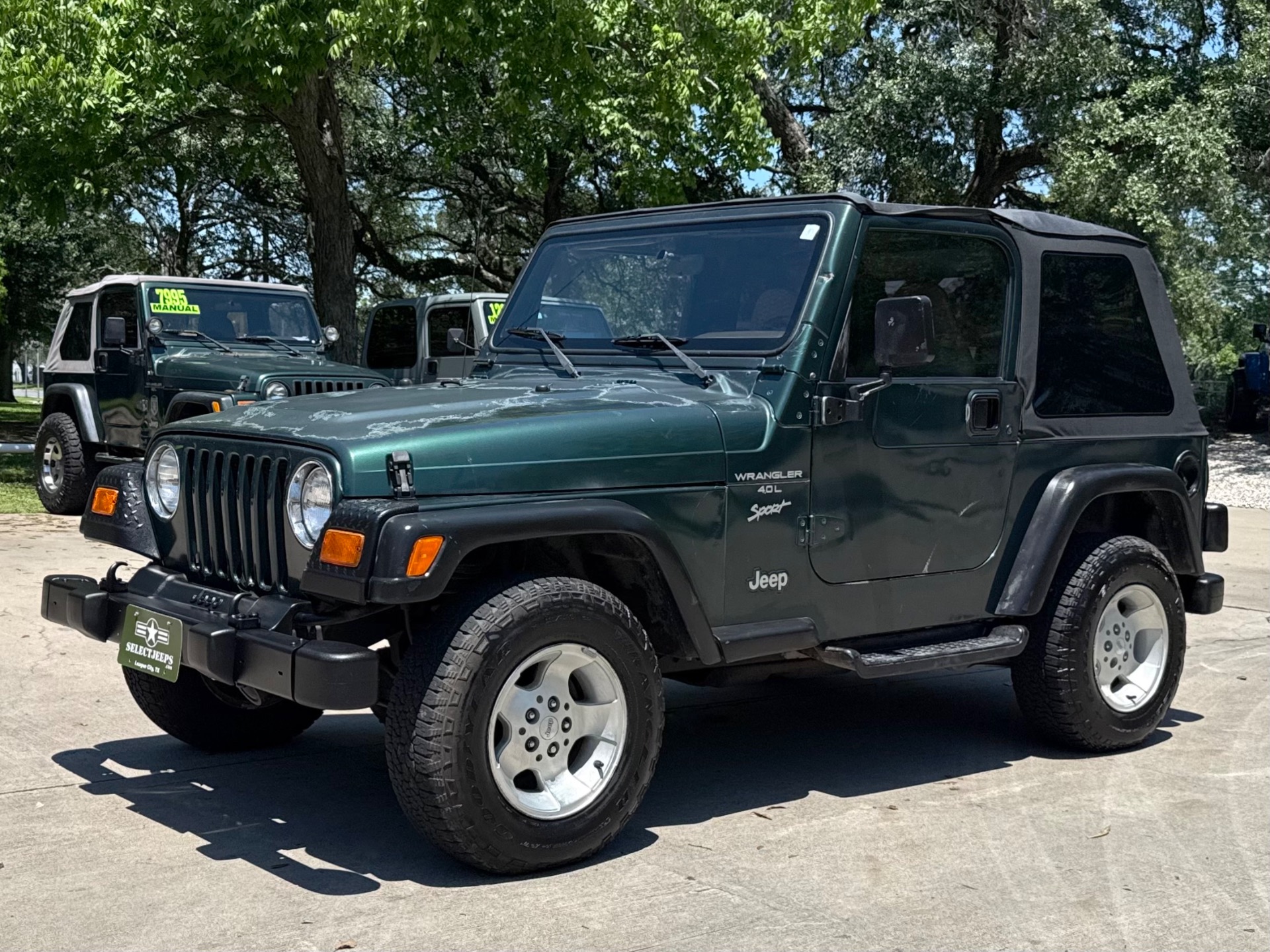 Used-2000-Jeep-Wrangler-Sport