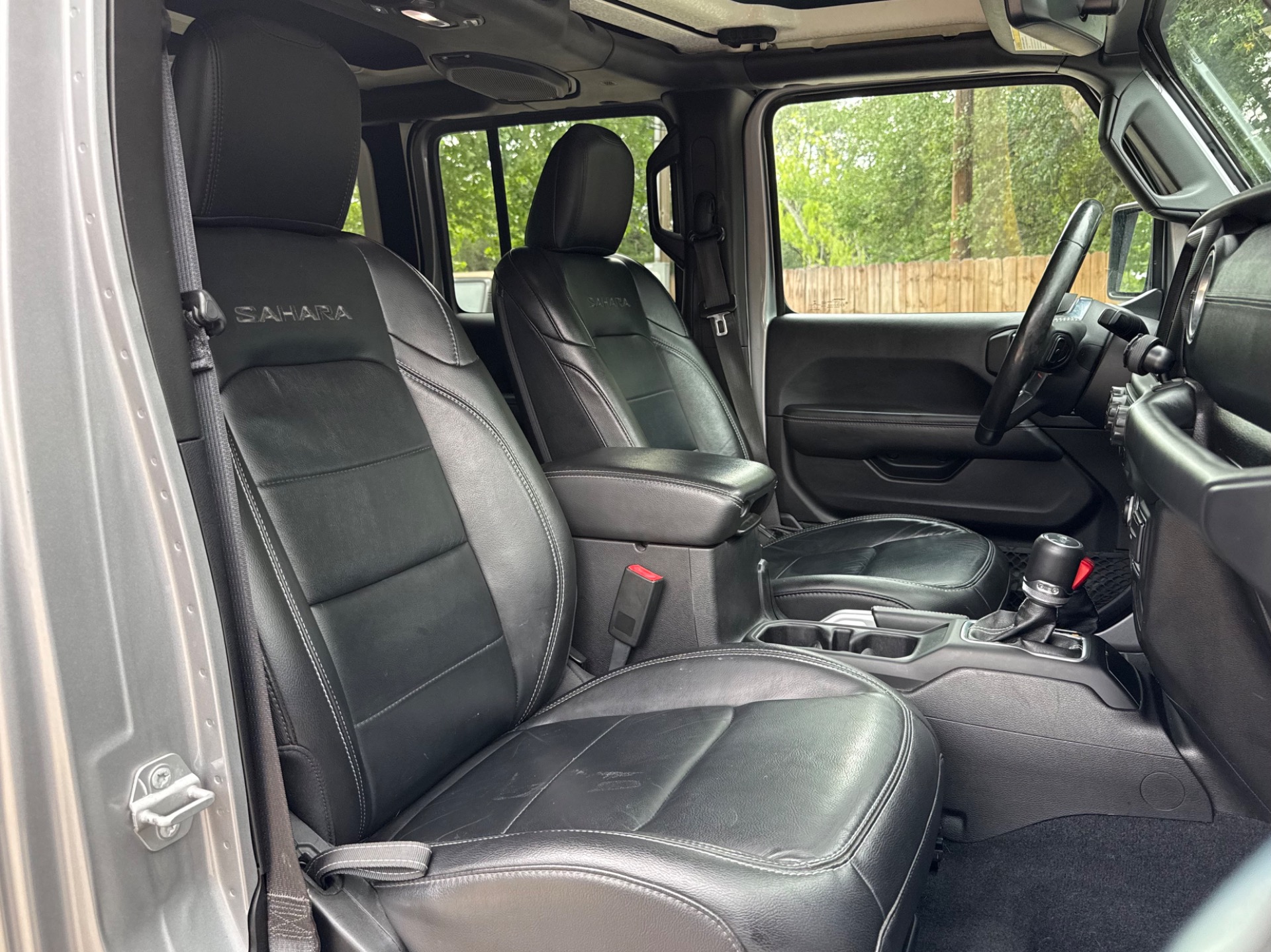 Used-2018-Jeep-Wrangler-Unlimited-Sahara