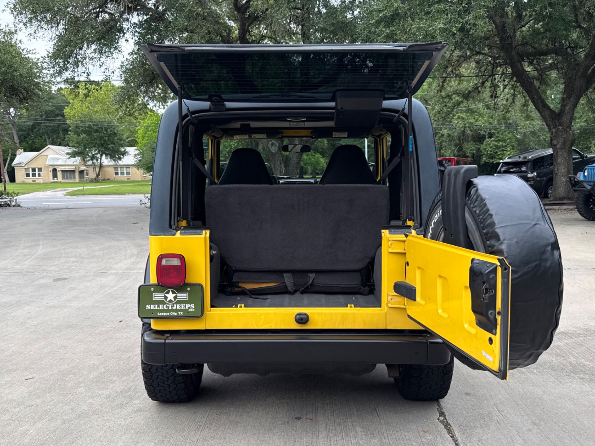 Used-2002-Jeep-Wrangler-Sport