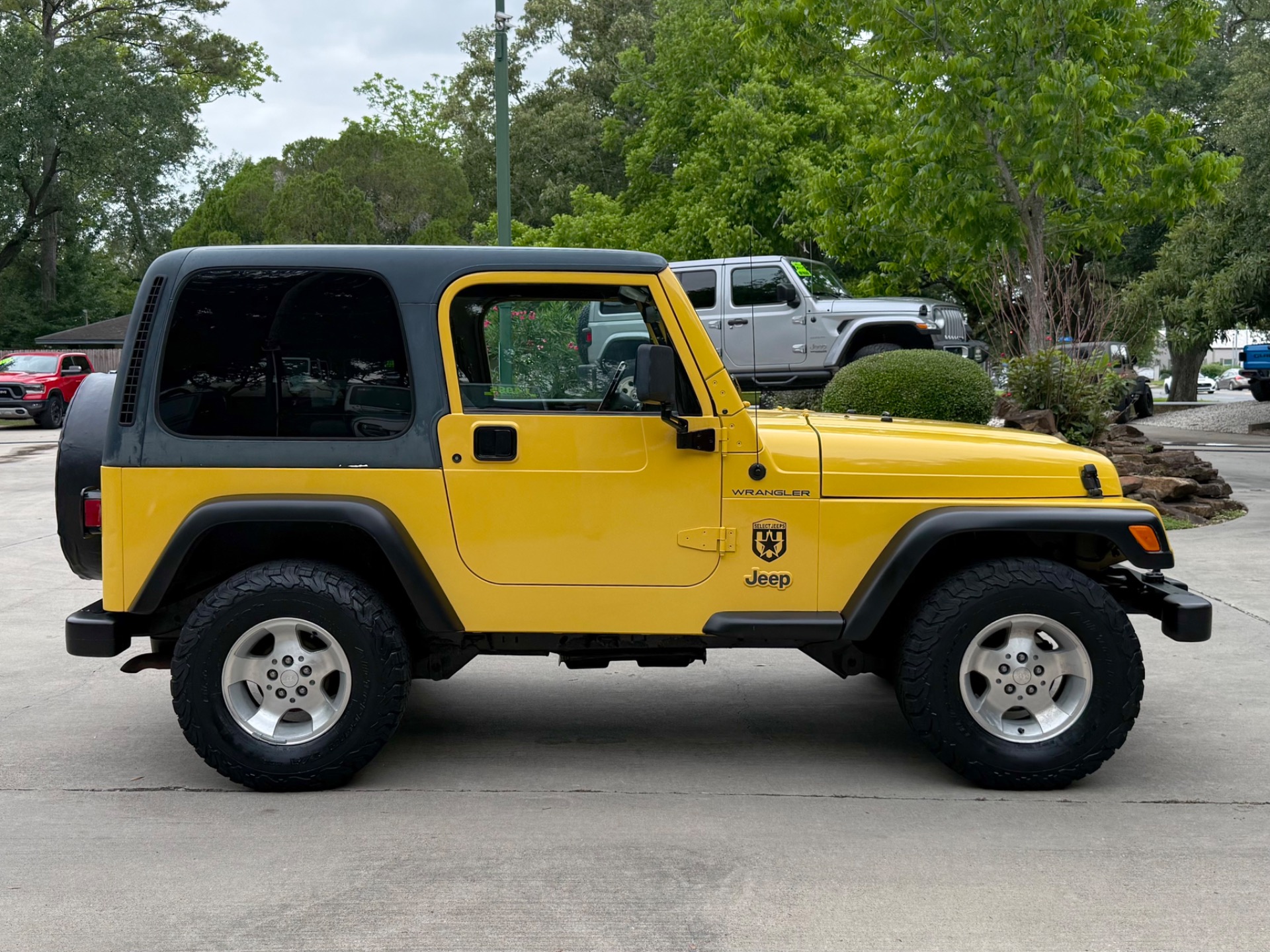 Used-2002-Jeep-Wrangler-Sport