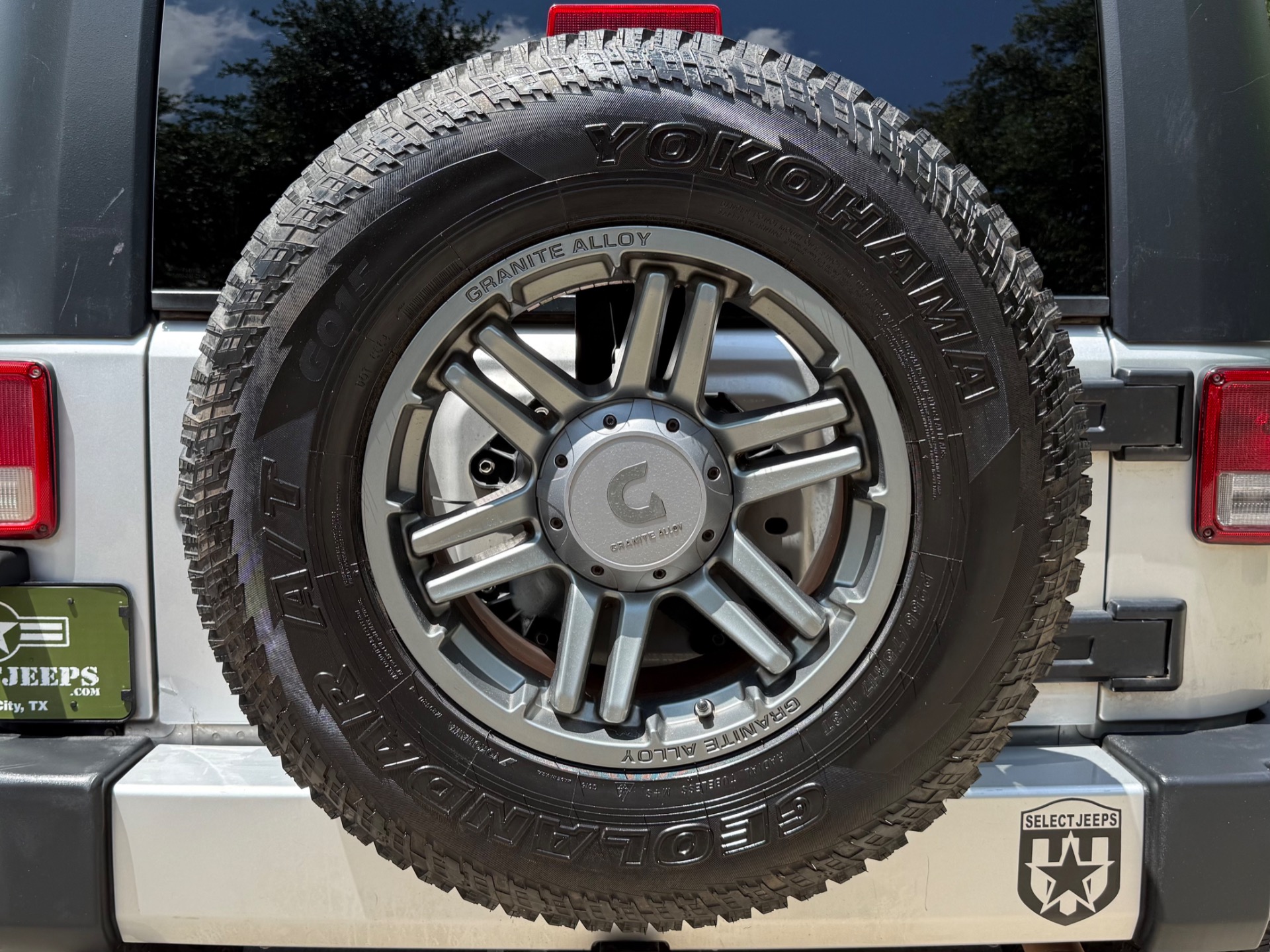 Used-2009-Jeep-Wrangler-Sahara