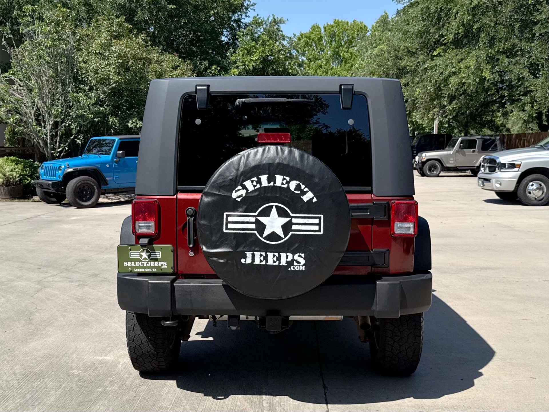 Used-2010-Jeep-Wrangler-Unlimited-Sport