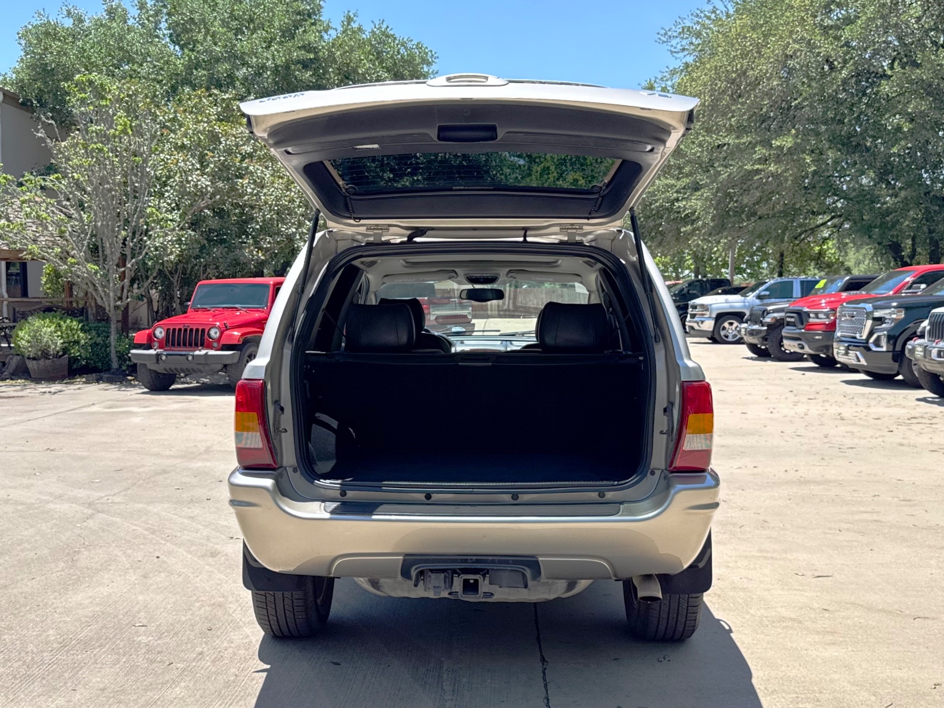 Used-2004-Jeep-Grand-Cherokee-Limited