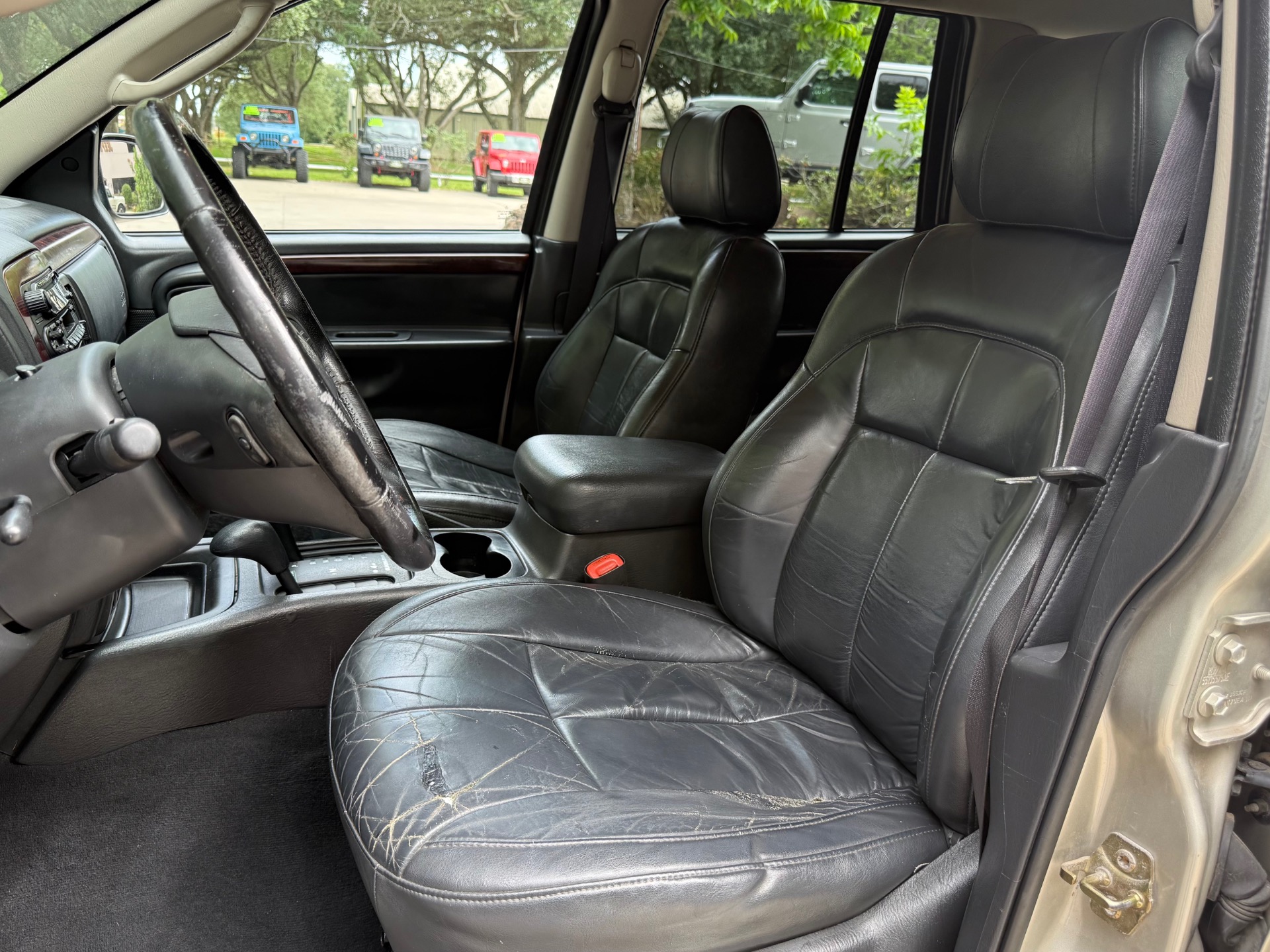Used-2004-Jeep-Grand-Cherokee-Limited